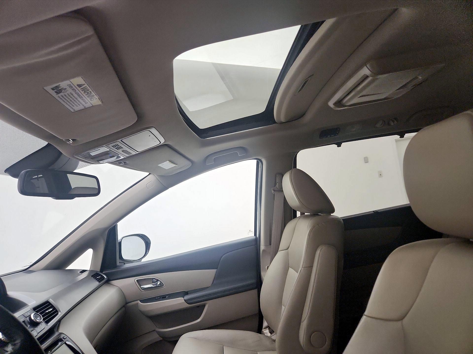 Thumbnail: 2017 Honda Odyssey - 19