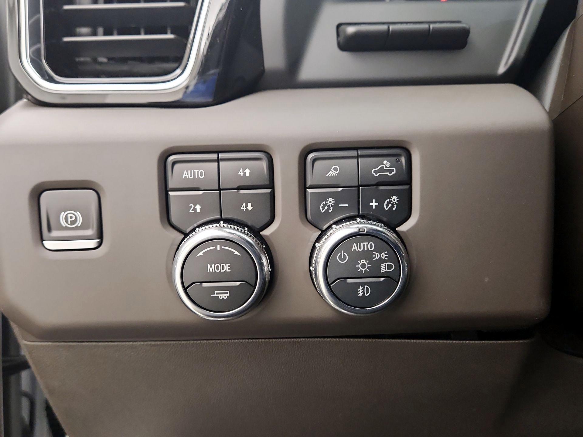 Thumbnail: 2024 GMC Sierra 1500 - 13