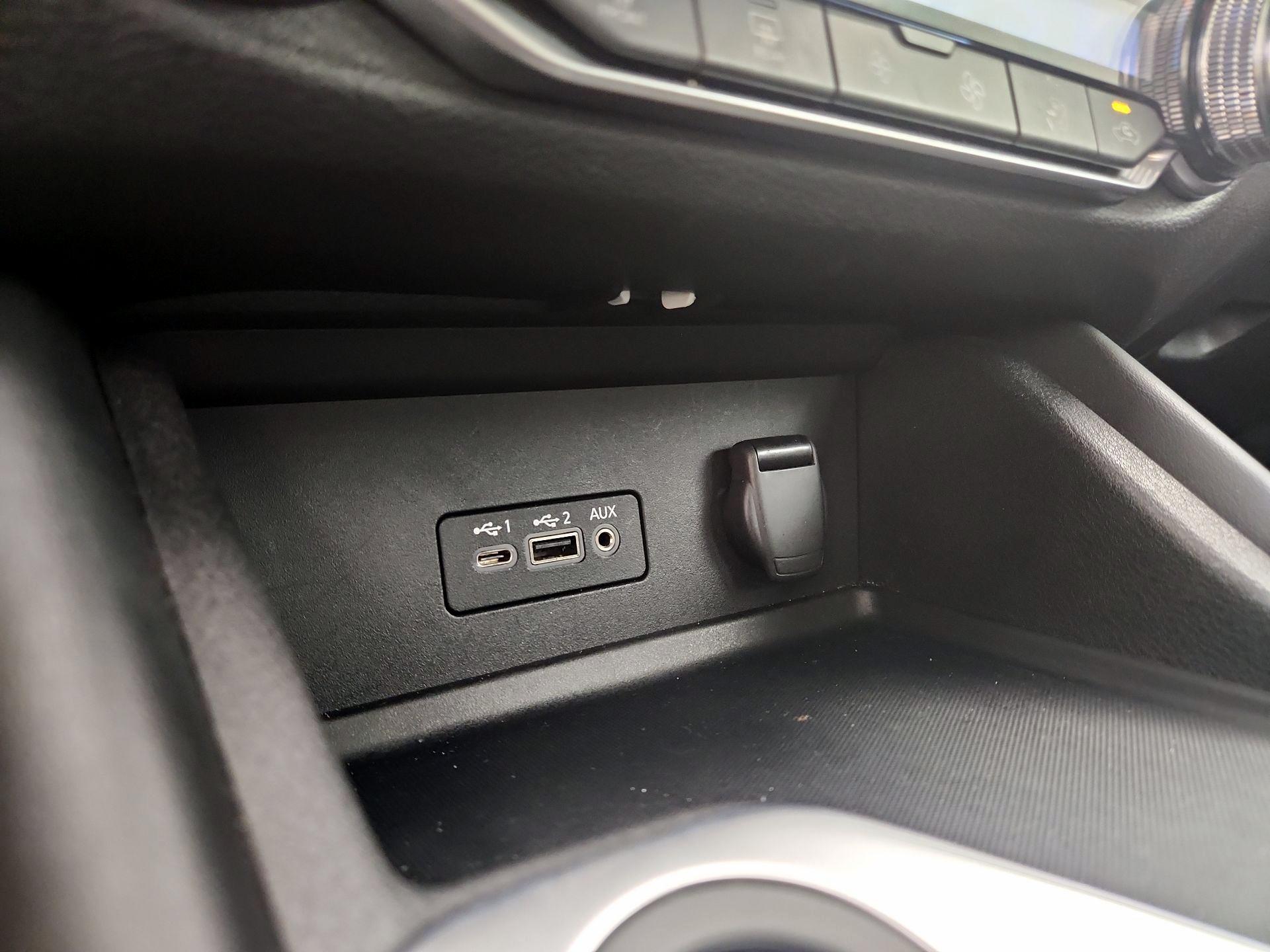 Thumbnail: 2023 Nissan Sentra - 18