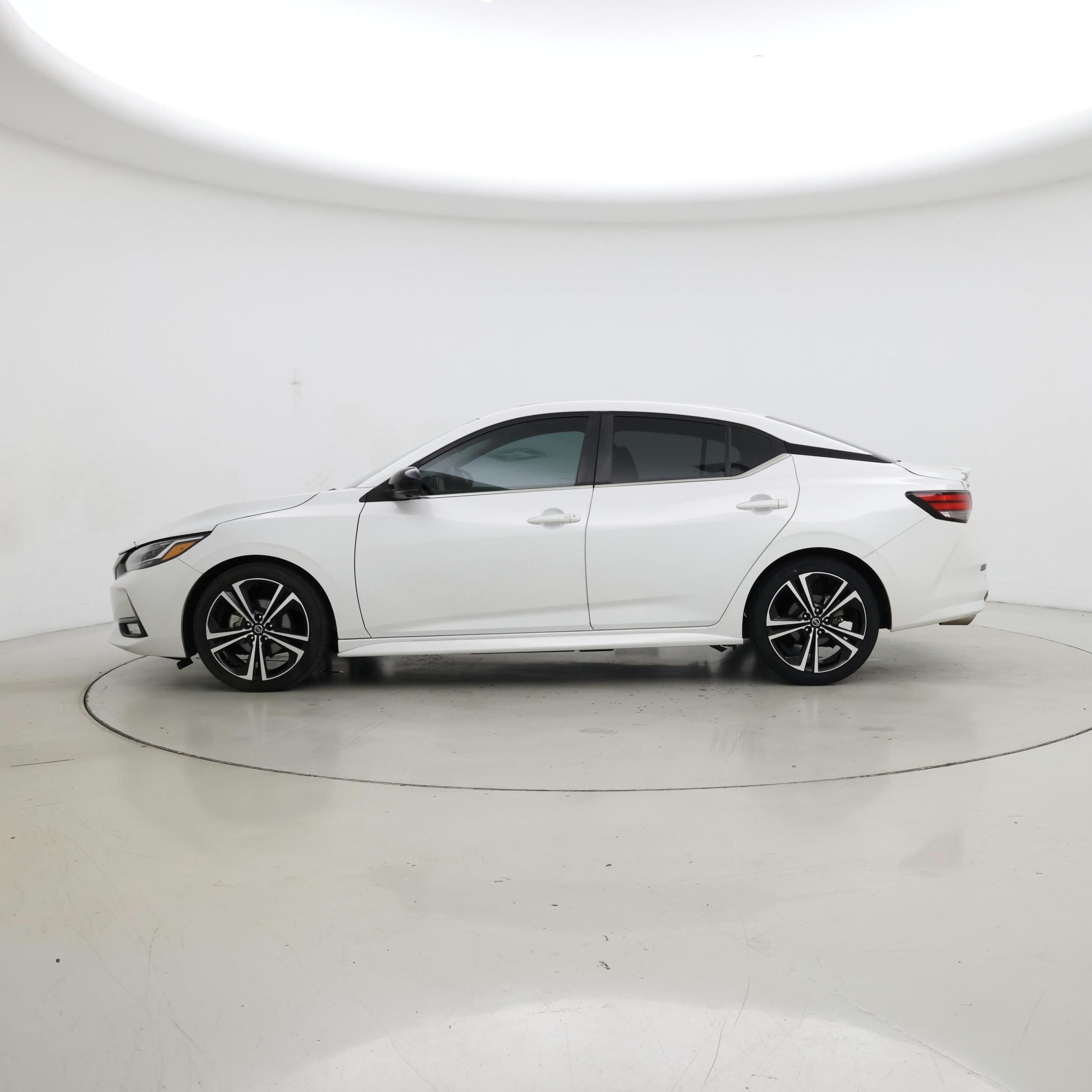 Thumbnail: 2023 Nissan Sentra - 3