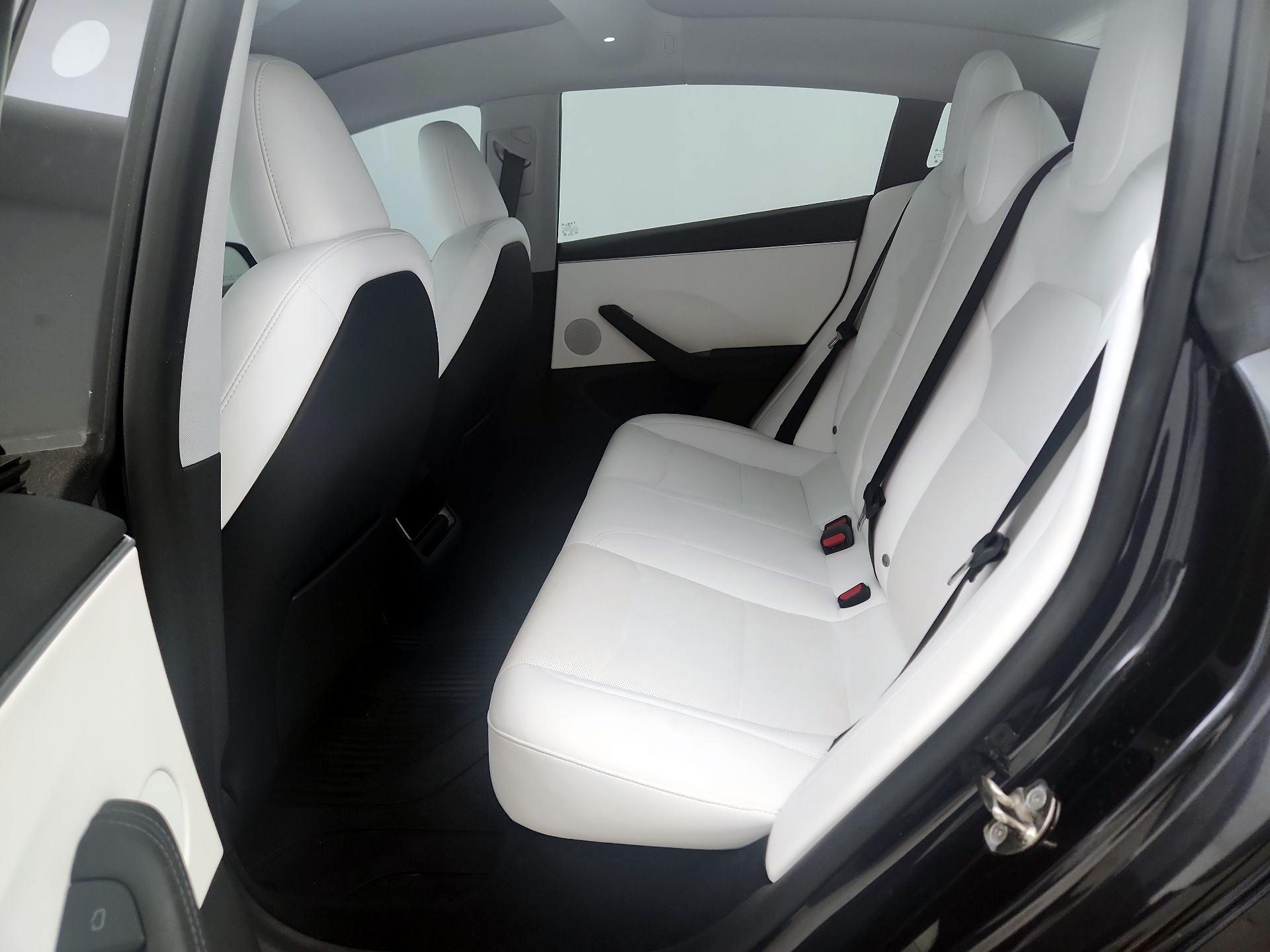 Thumbnail: 2024 Tesla Model 3 - 19