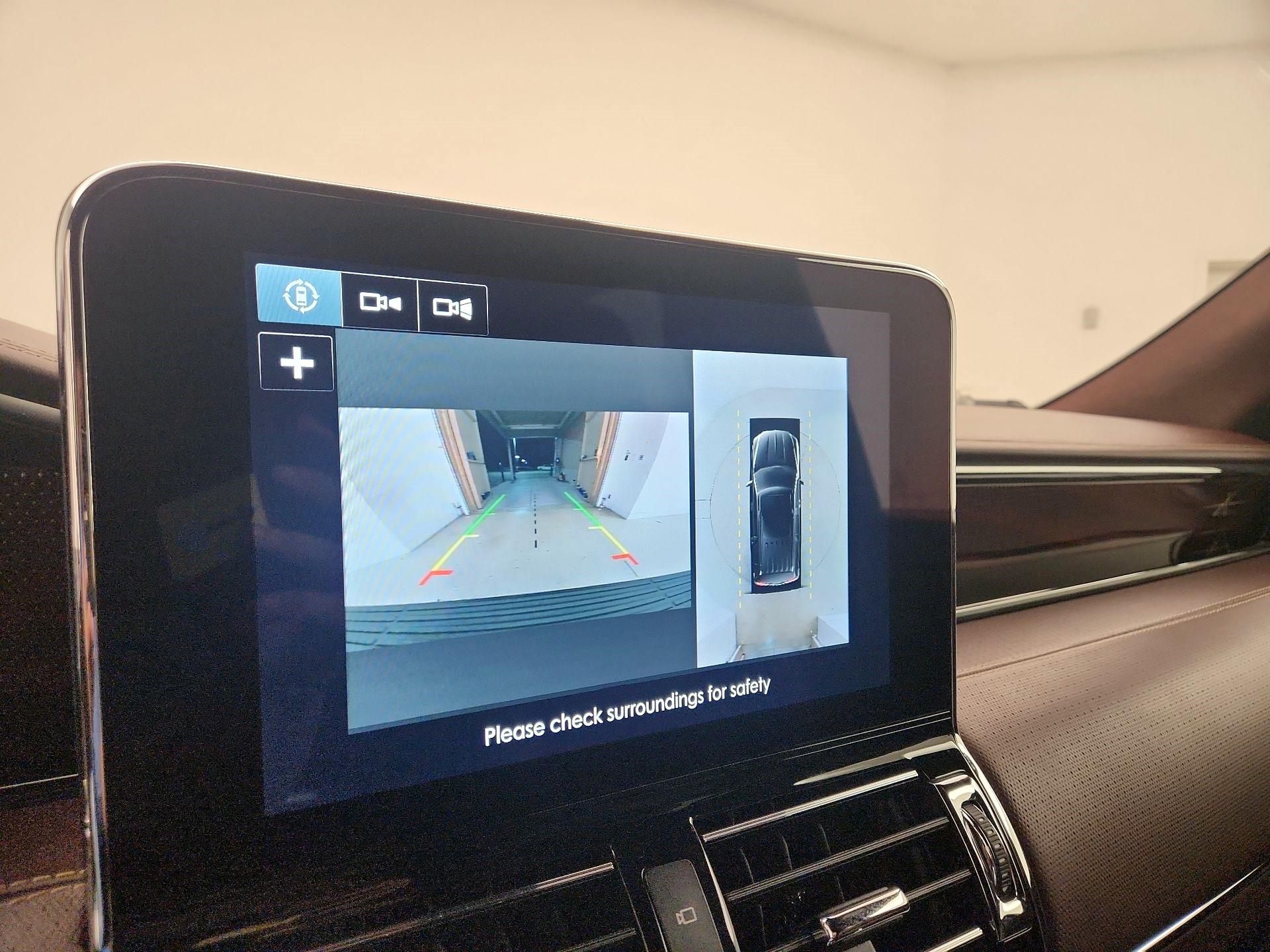 Thumbnail: 2019 Lincoln Navigator - 15