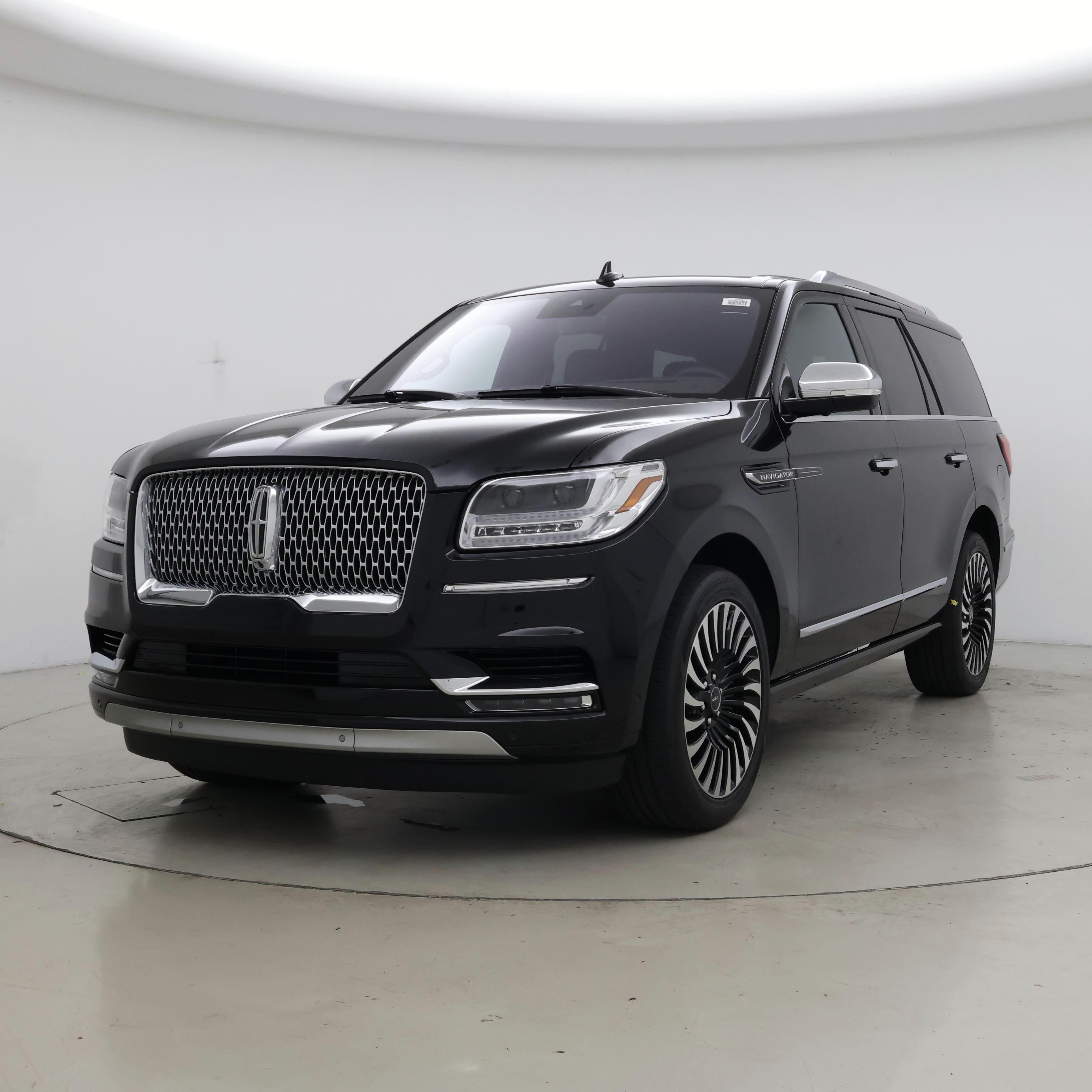 Thumbnail: 2019 Lincoln Navigator - 4