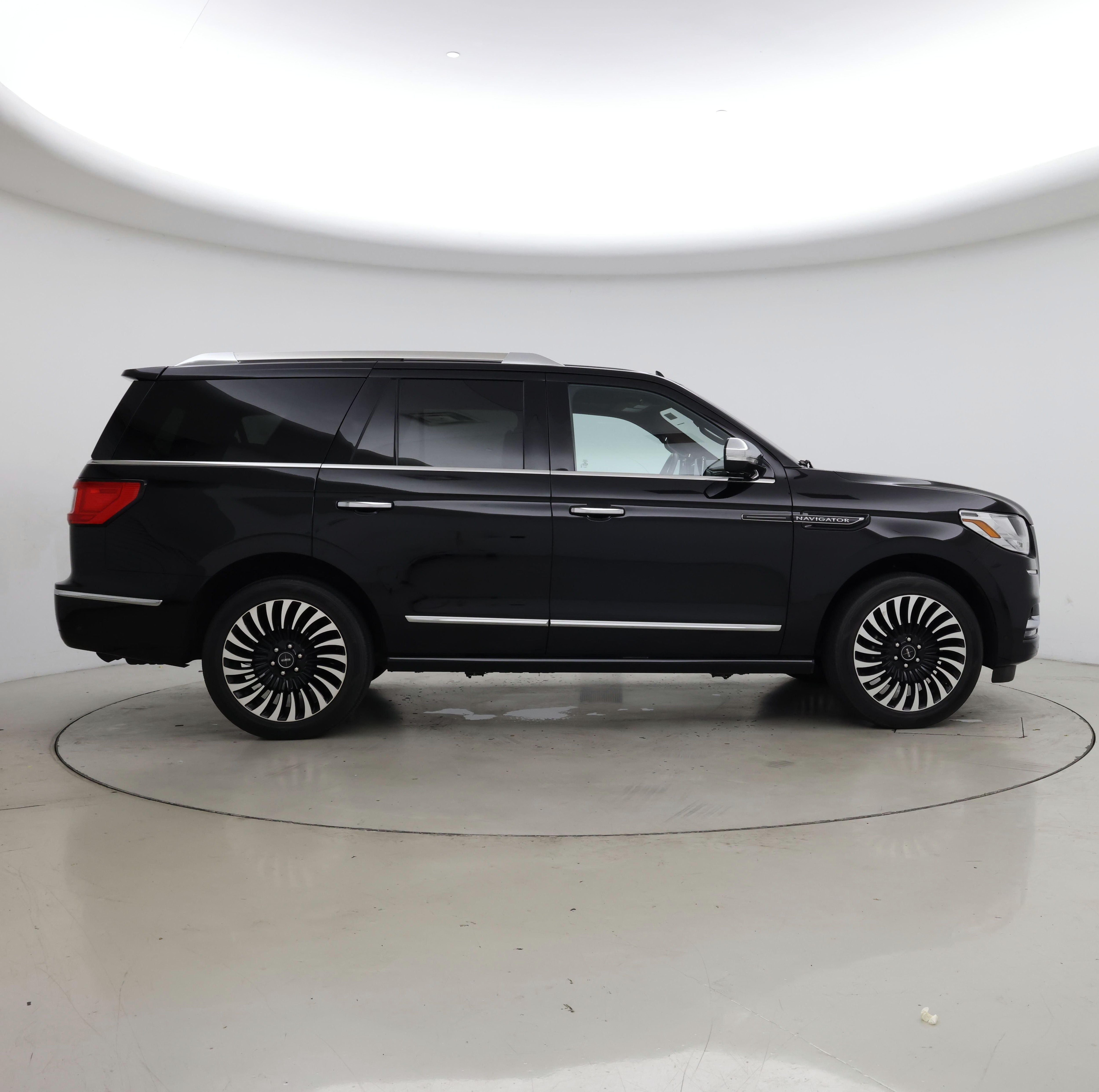 Thumbnail: 2019 Lincoln Navigator - 7