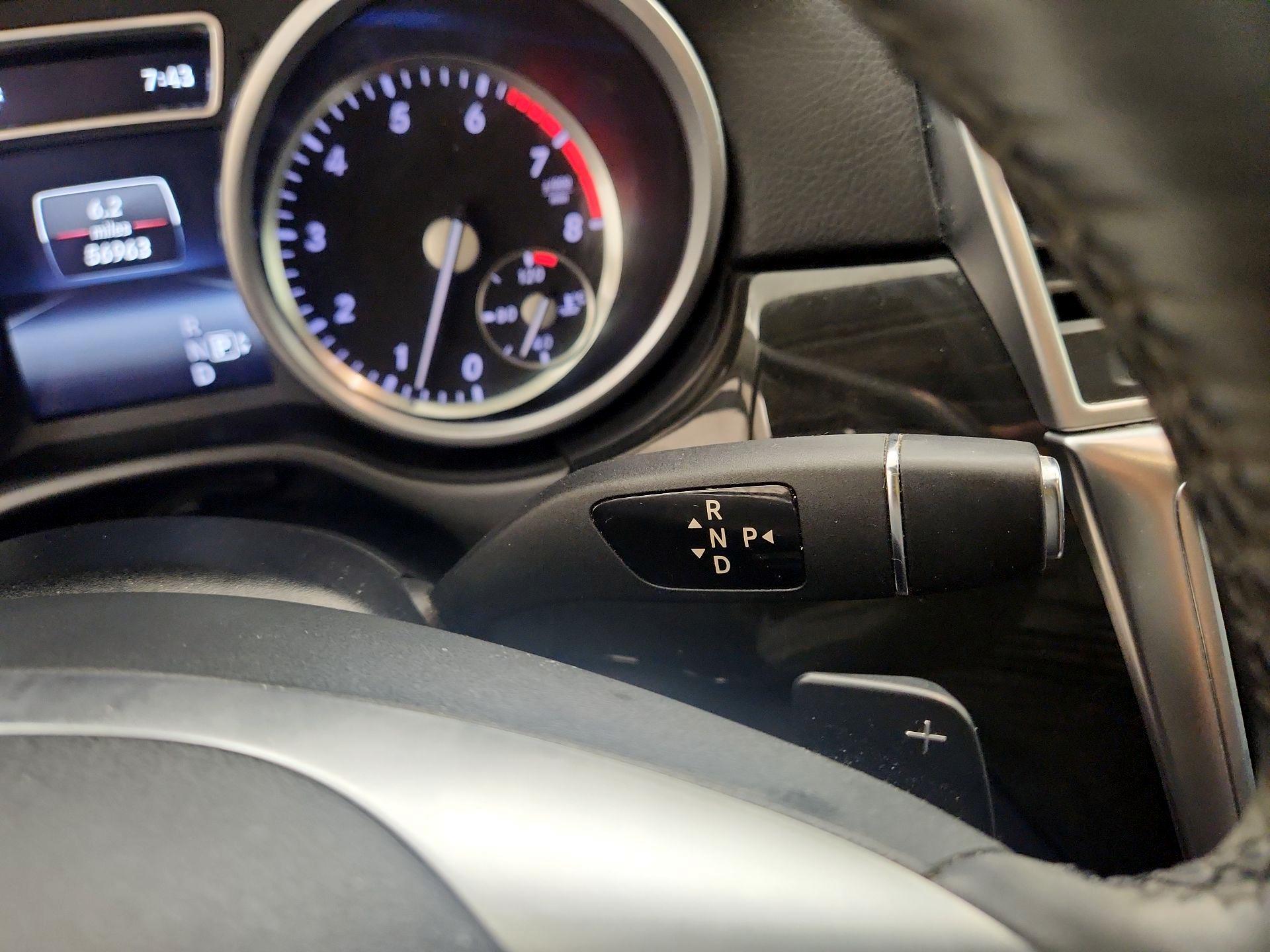 Thumbnail: 2016 Mercedes-Benz GL-Class - 18