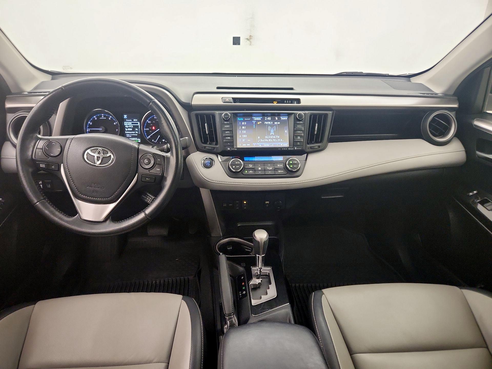 Thumbnail: 2017 Toyota RAV4 - 9