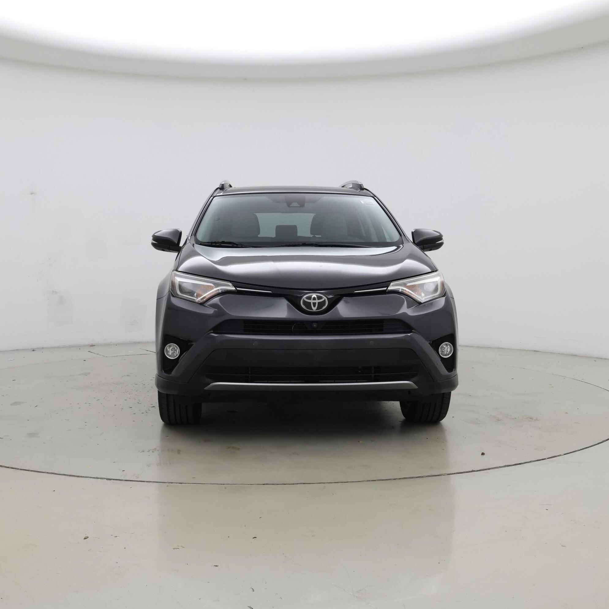Thumbnail: 2017 Toyota RAV4 - 4