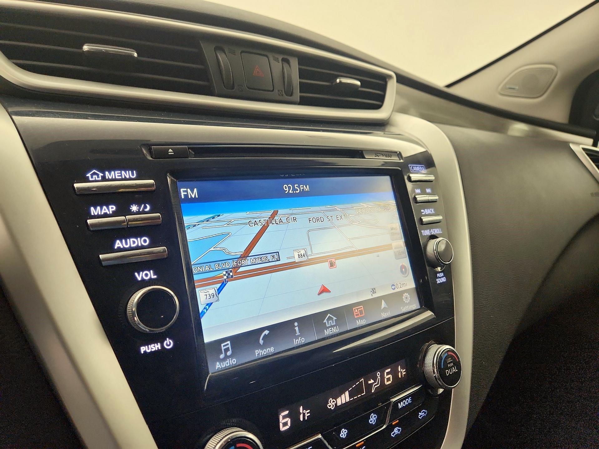 Thumbnail: 2016 Nissan Murano - 14