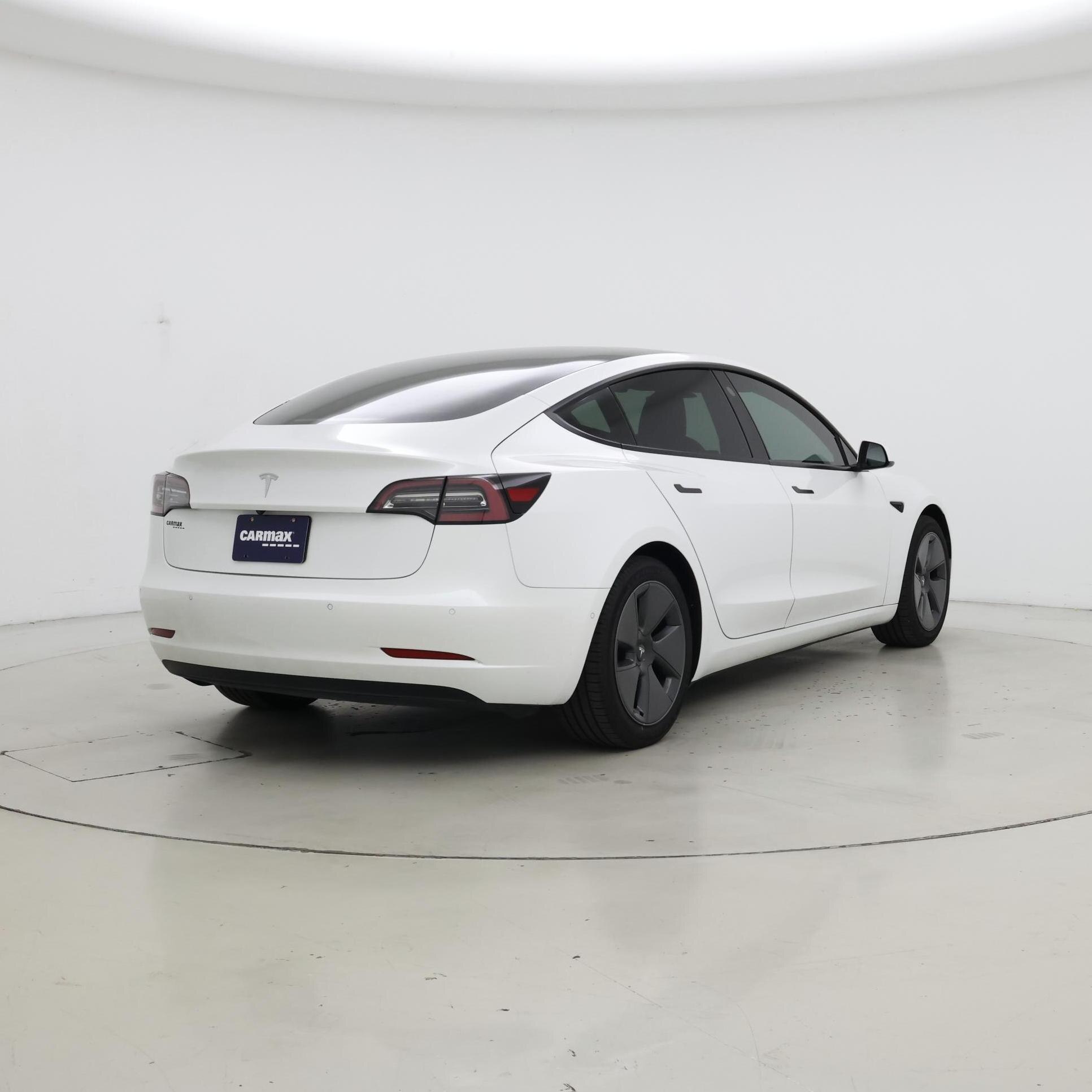 Thumbnail: 2021 Tesla Model 3 - 8