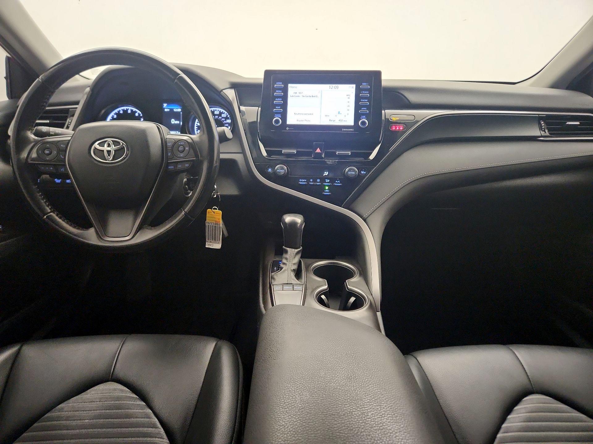 Thumbnail: 2022 Toyota Camry - 9