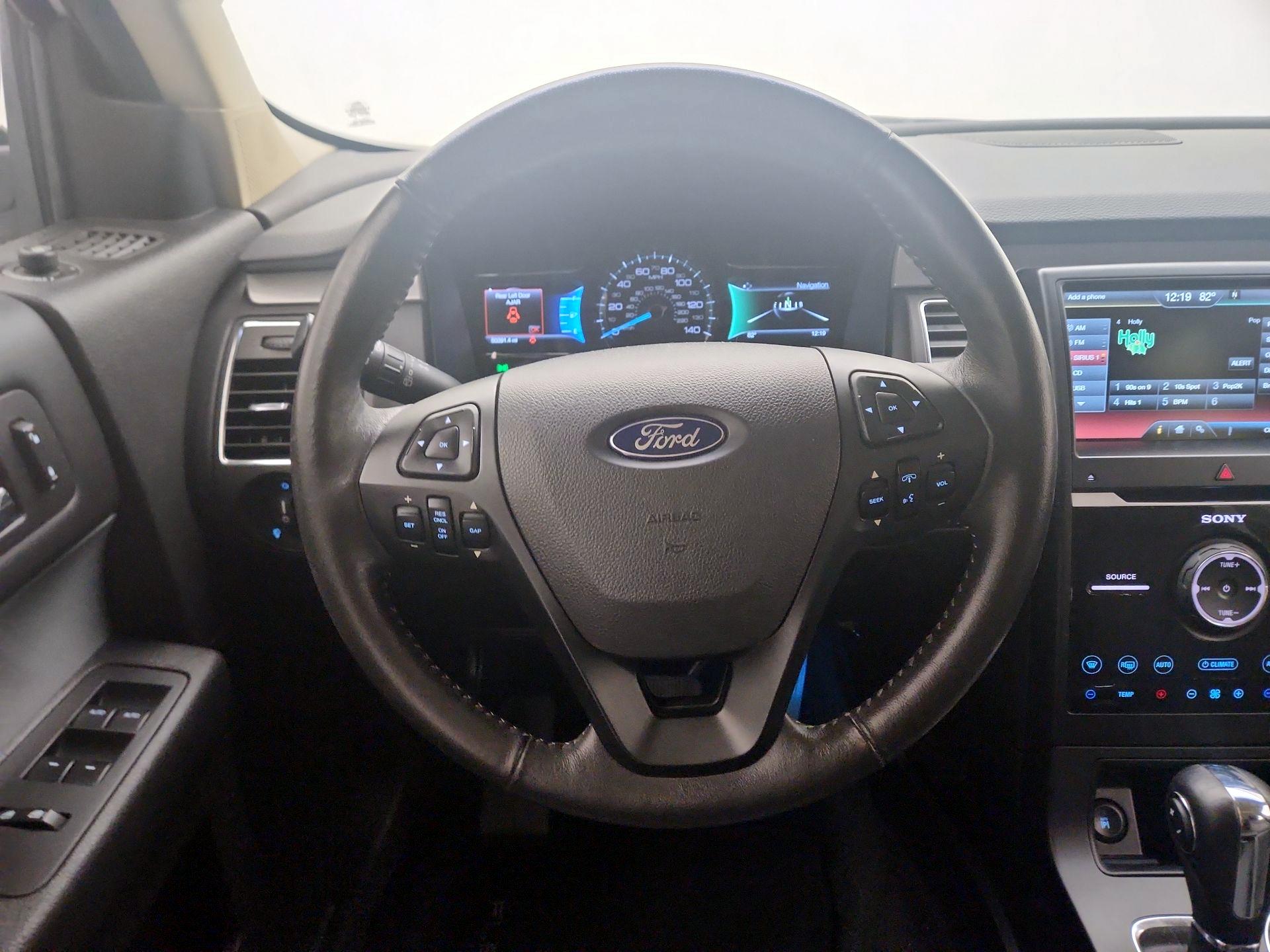 Thumbnail: 2015 Ford Flex - 10