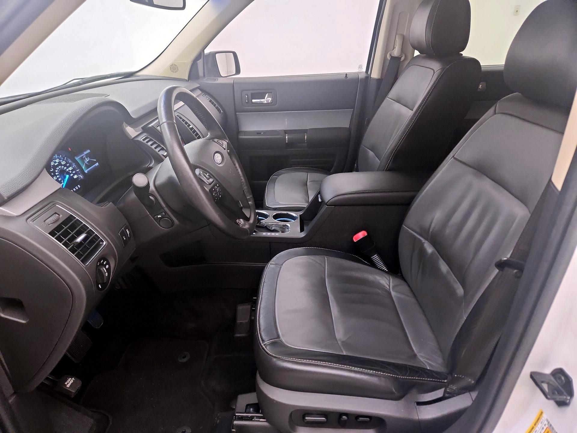 Thumbnail: 2015 Ford Flex - 11