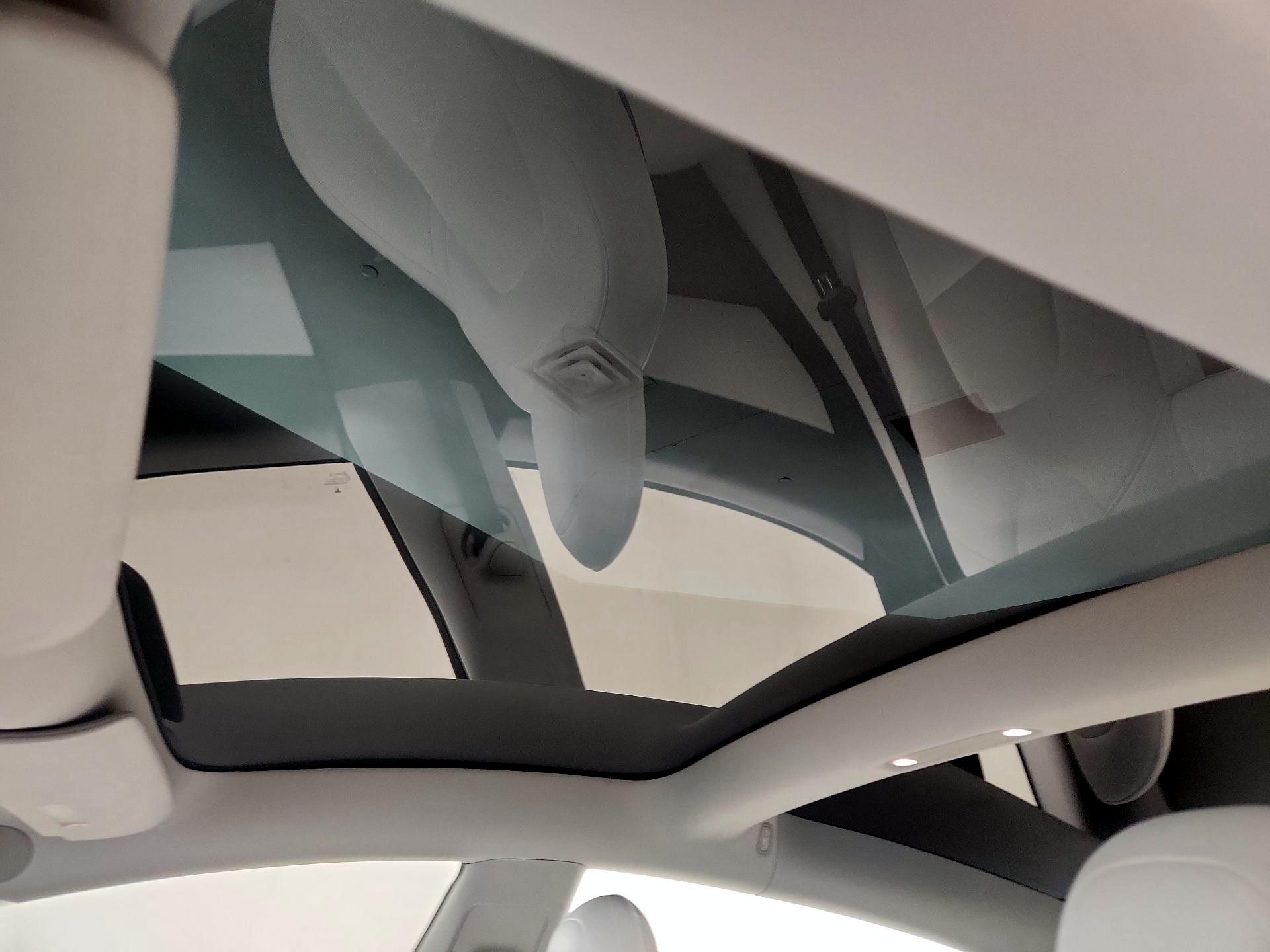 Thumbnail: 2020 Tesla Model 3 - 19