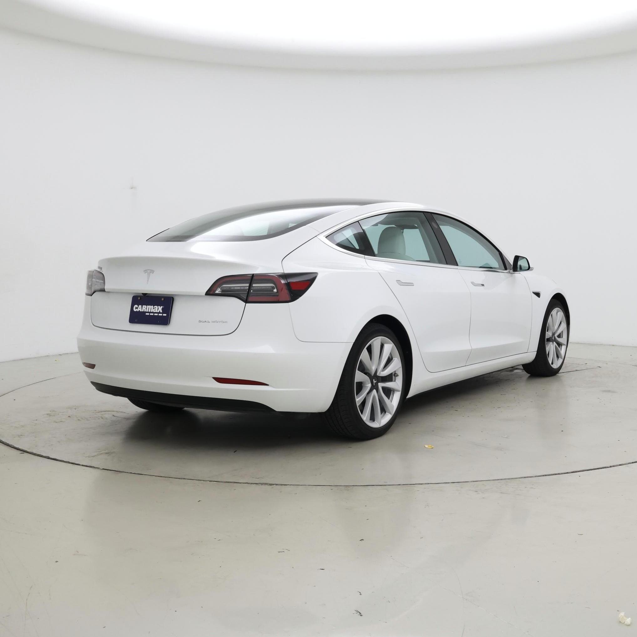 Thumbnail: 2020 Tesla Model 3 - 8