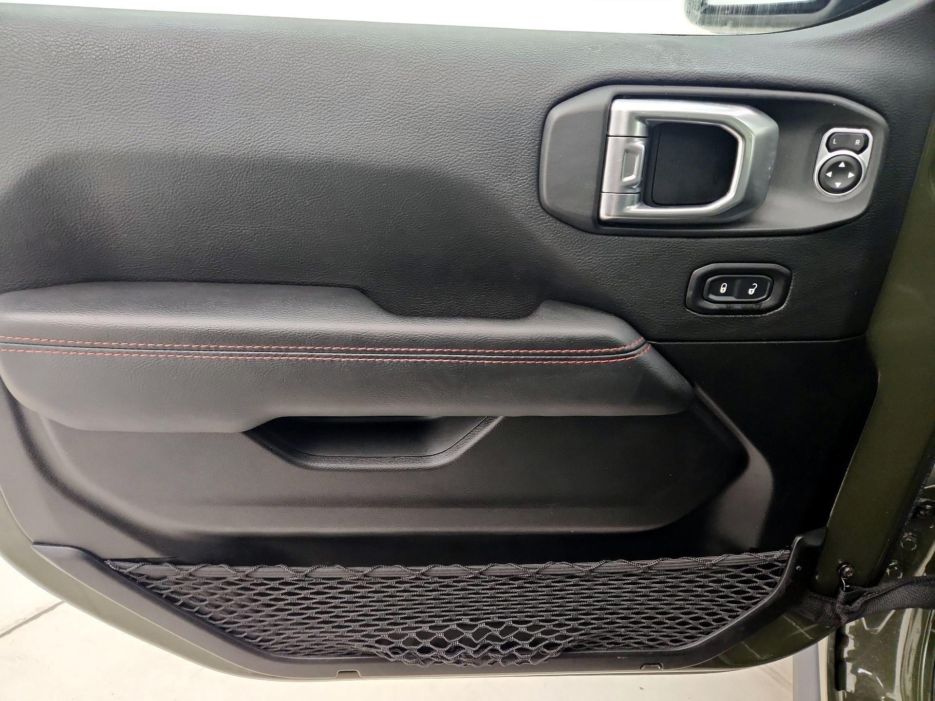 Thumbnail: 2022 Jeep Wrangler - 12