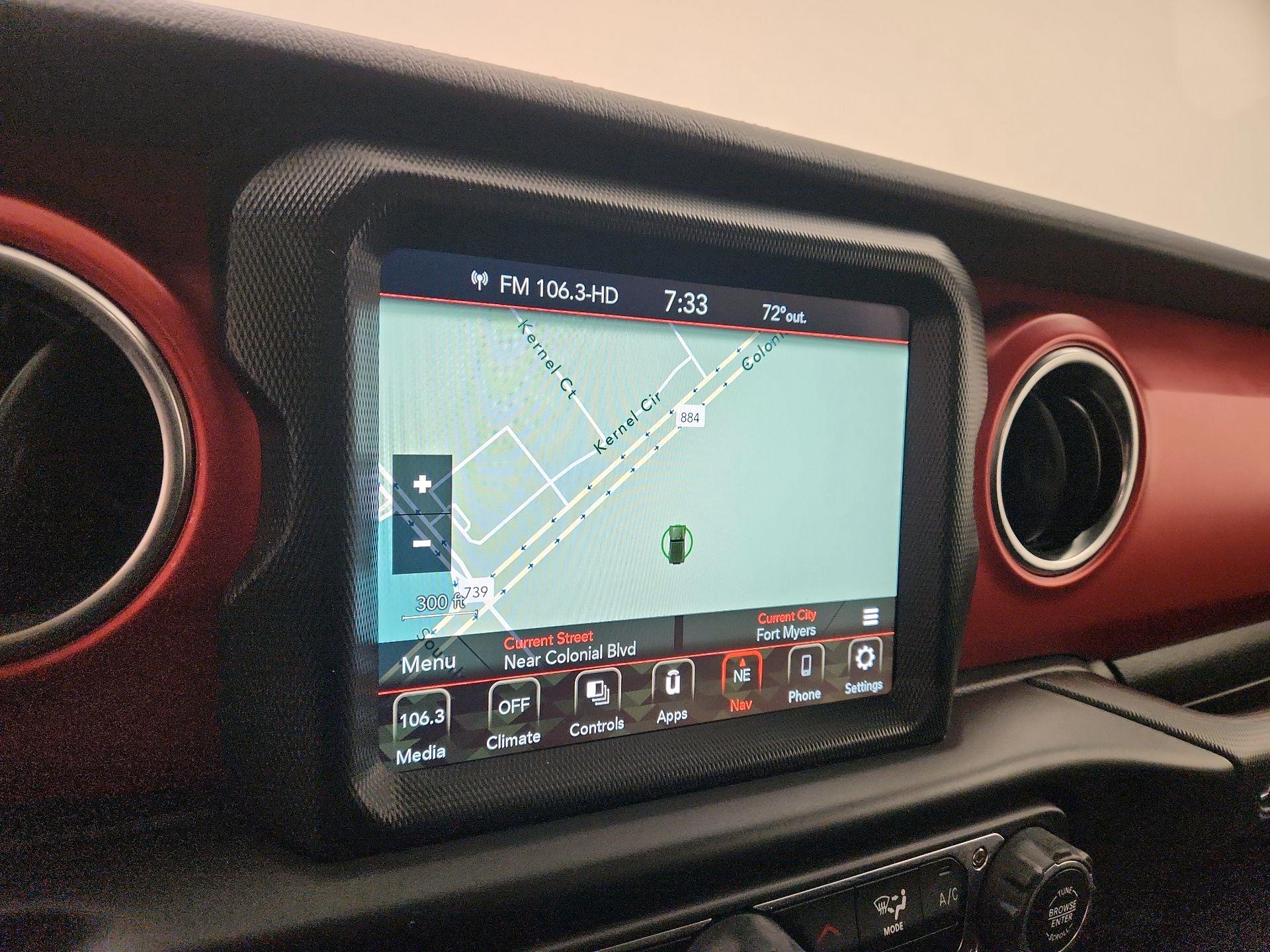 Thumbnail: 2022 Jeep Wrangler - 14