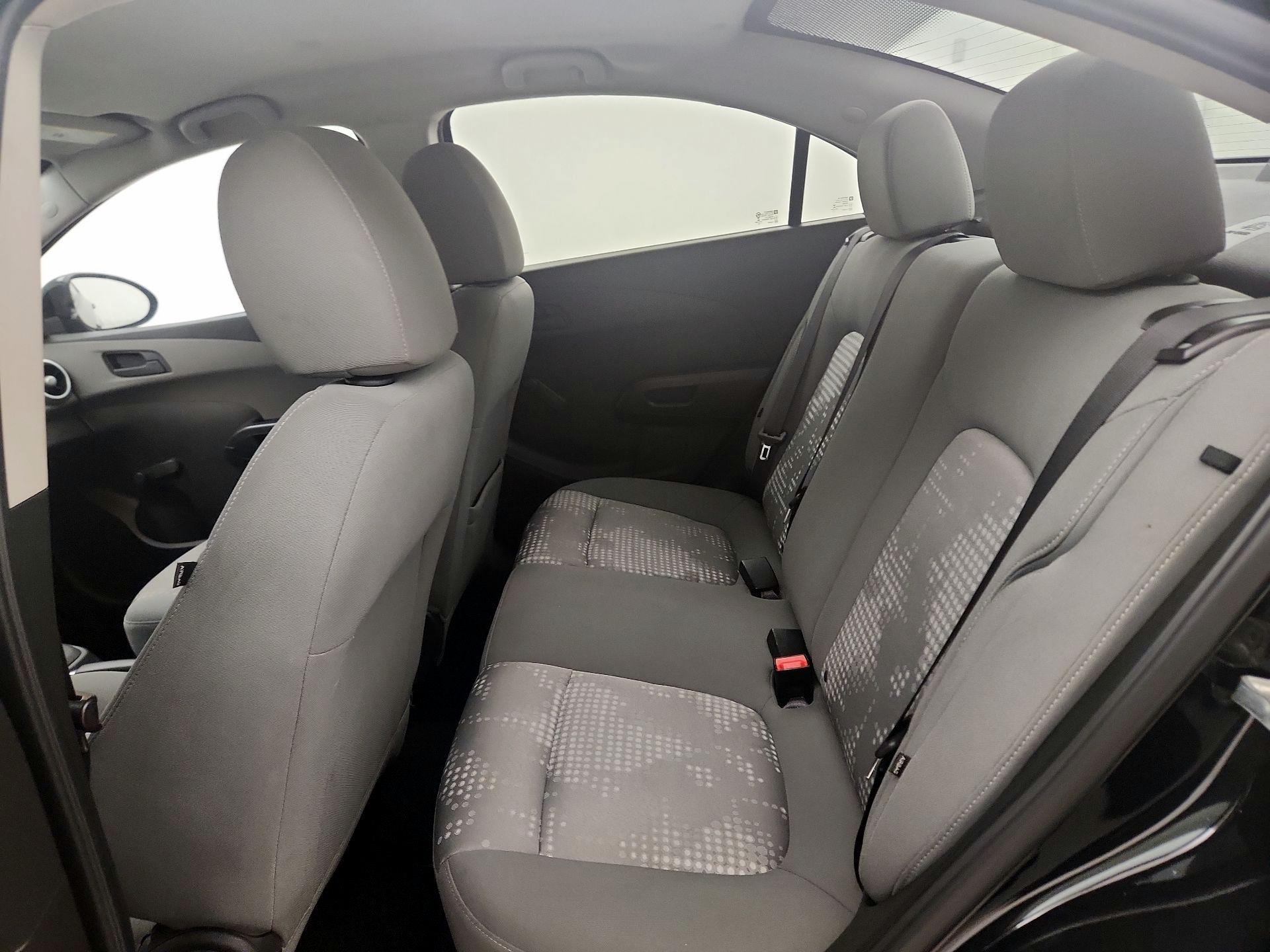 Thumbnail: 2018 Chevrolet Sonic - 19