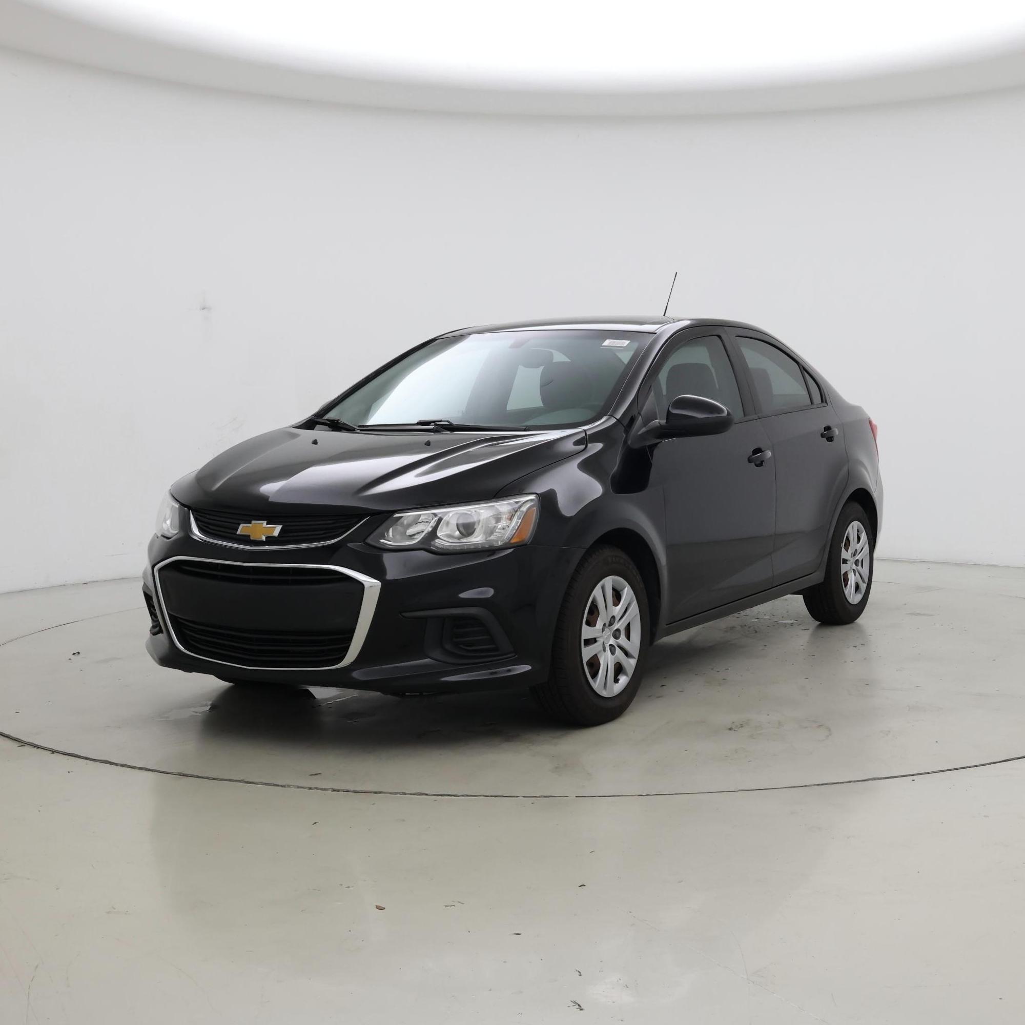 Thumbnail: 2018 Chevrolet Sonic - 4