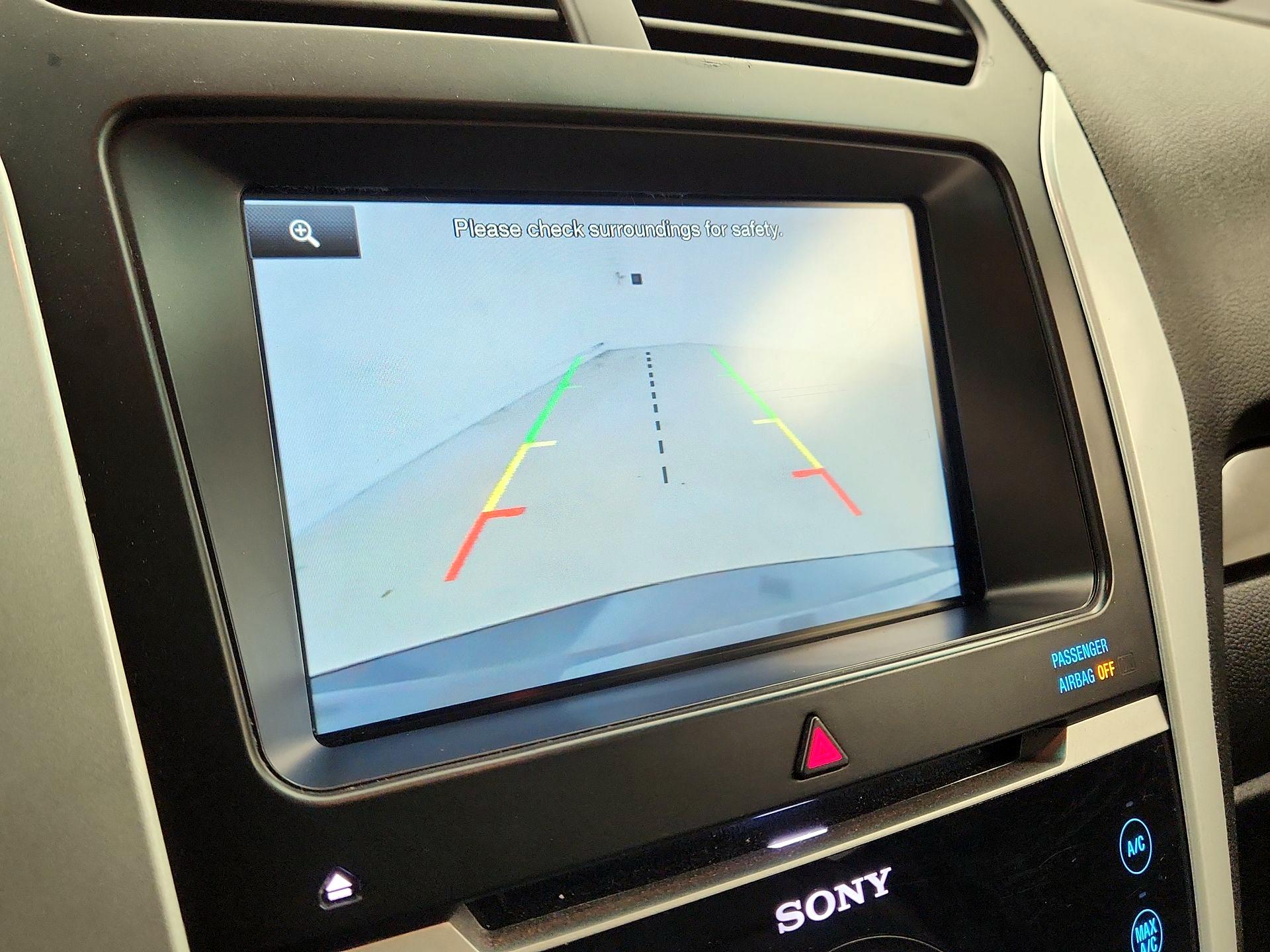 Thumbnail: 2014 Ford Explorer - 15