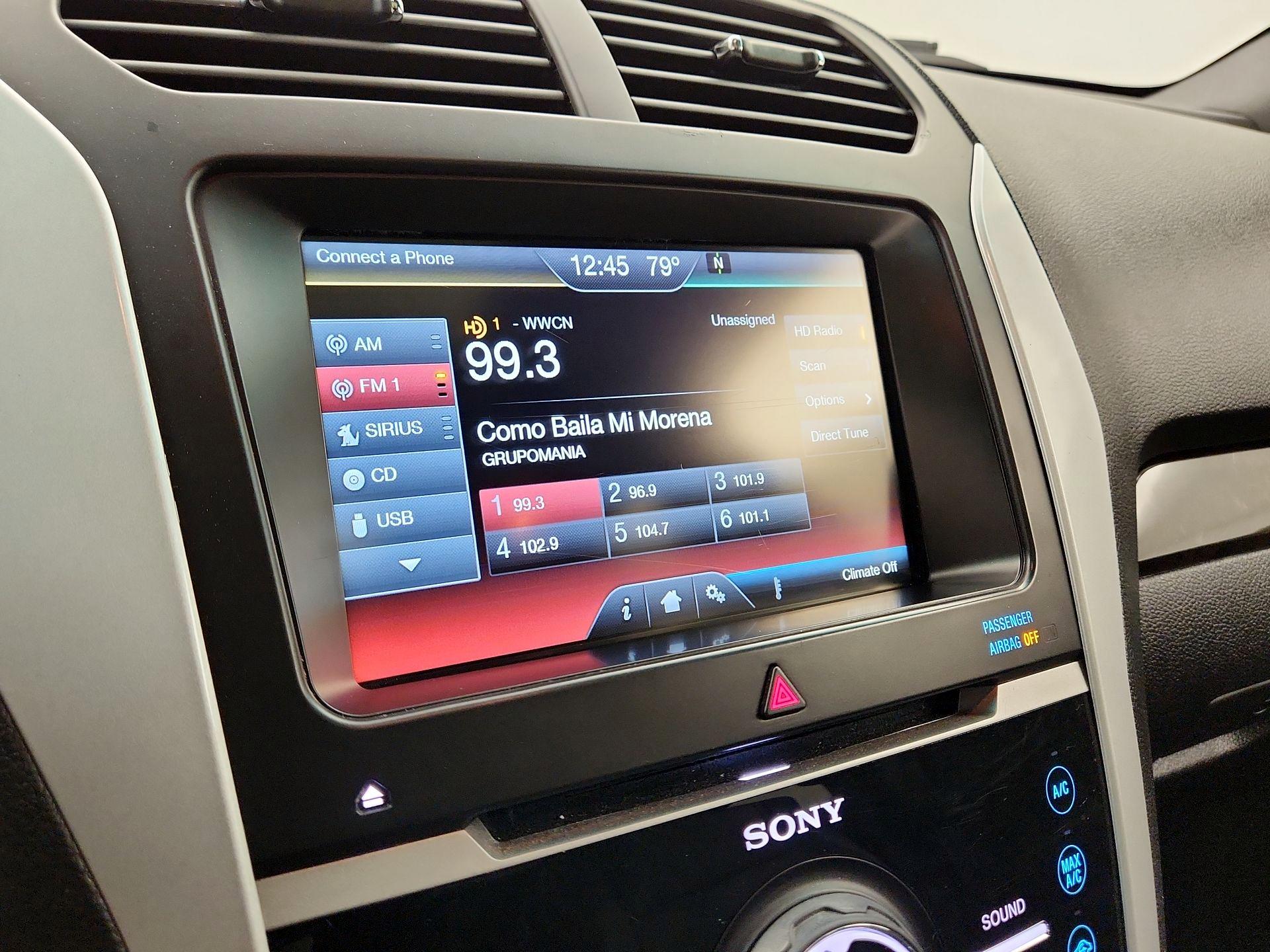 Thumbnail: 2014 Ford Explorer - 16