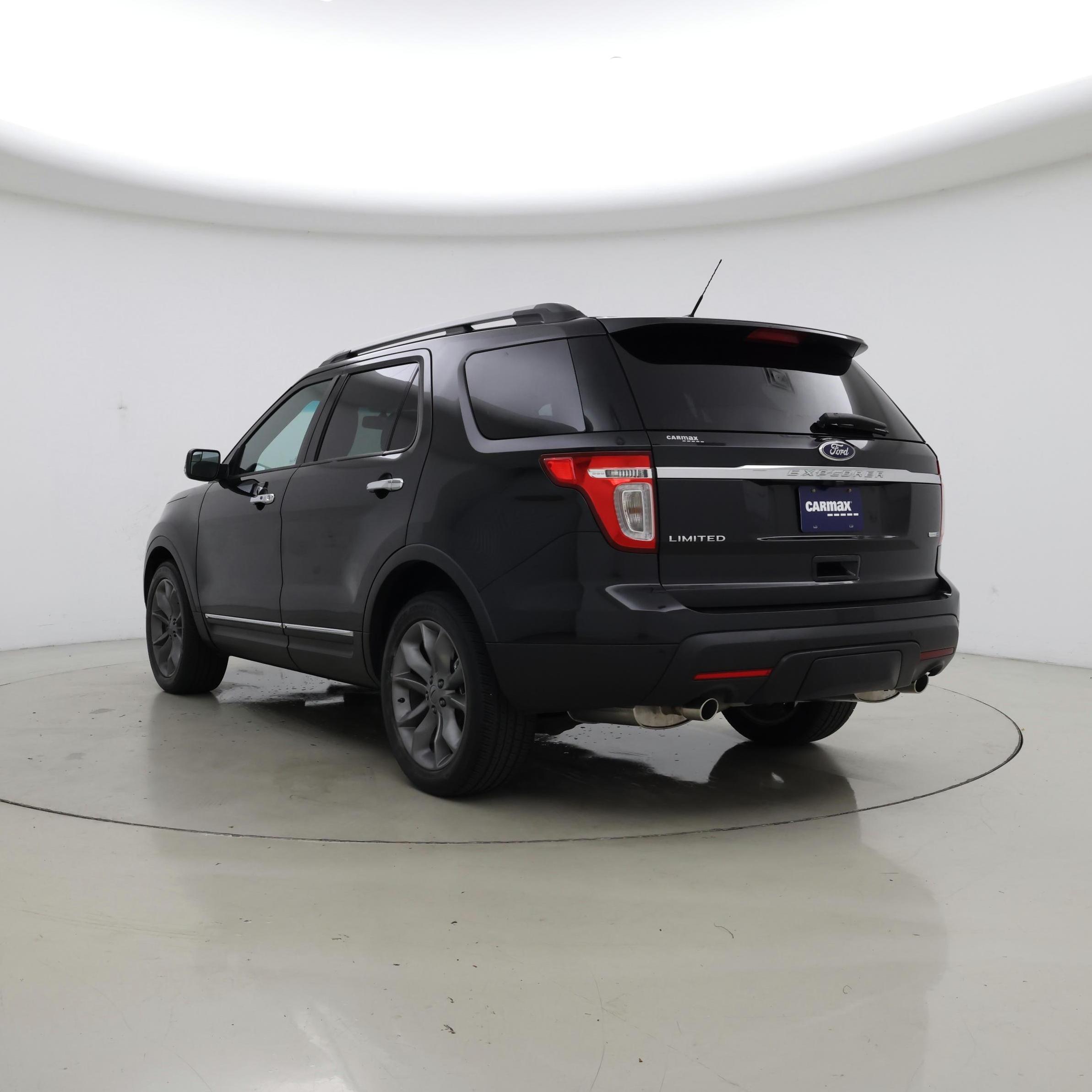 Thumbnail: 2014 Ford Explorer - 2