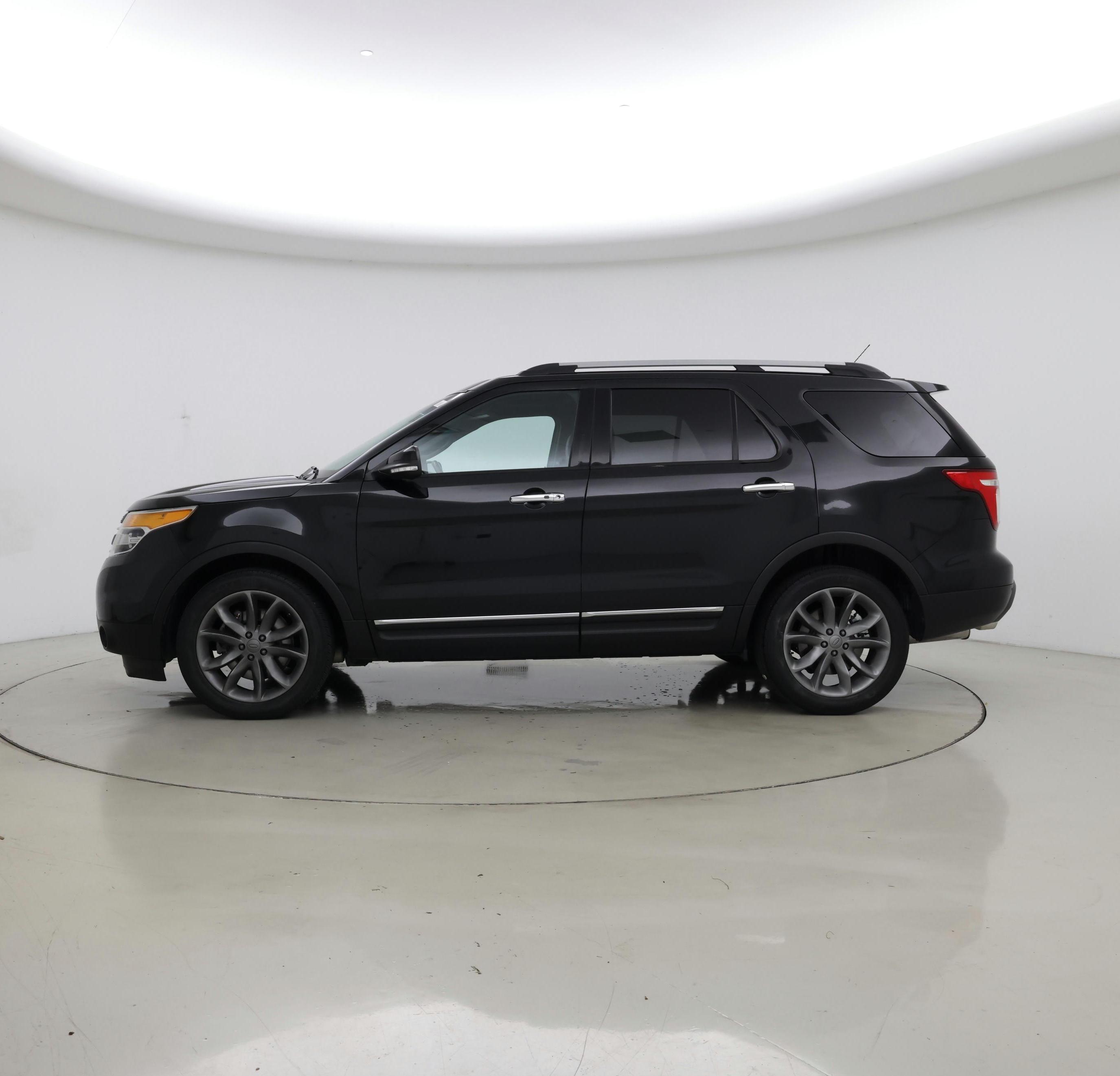 Thumbnail: 2014 Ford Explorer - 3