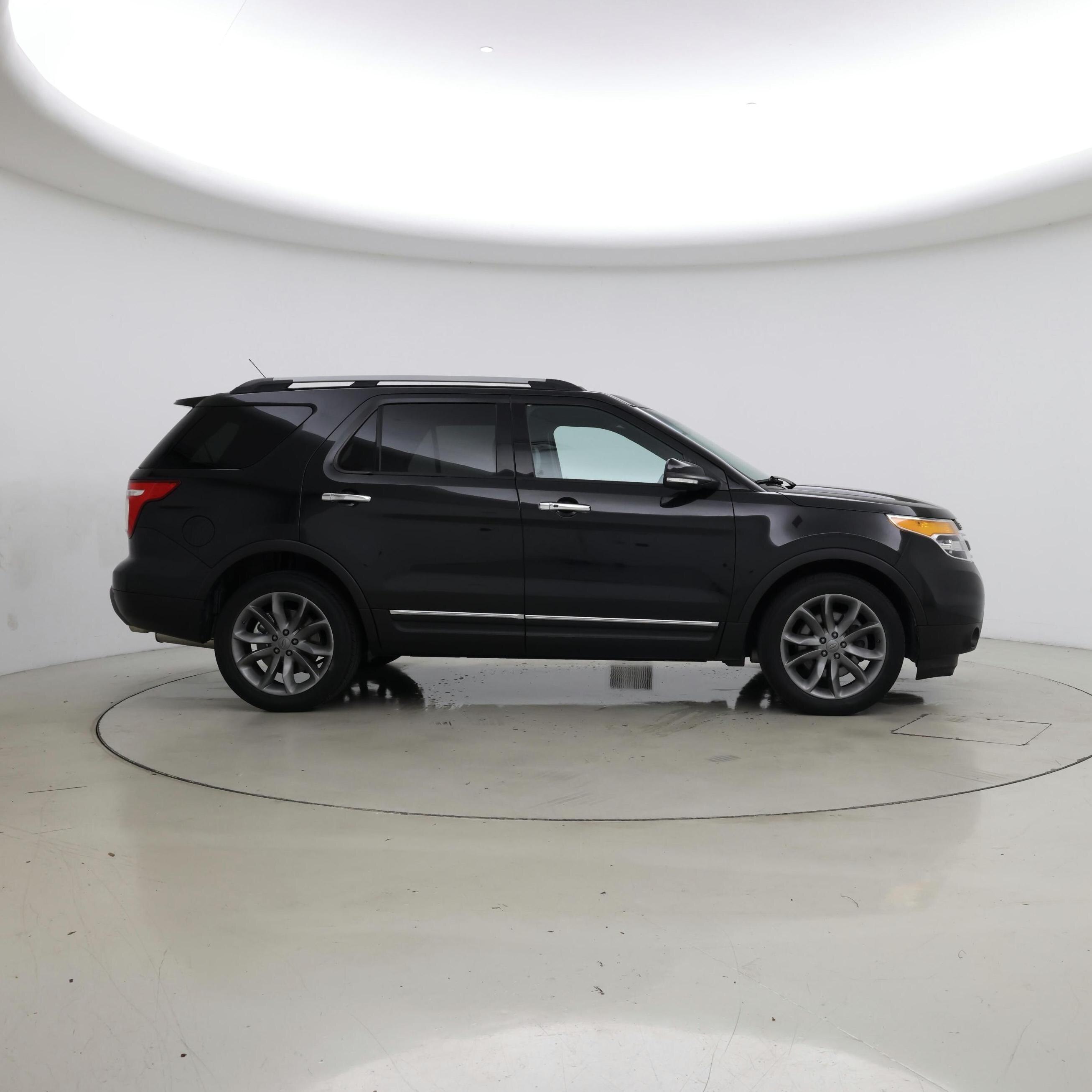 Thumbnail: 2014 Ford Explorer - 7