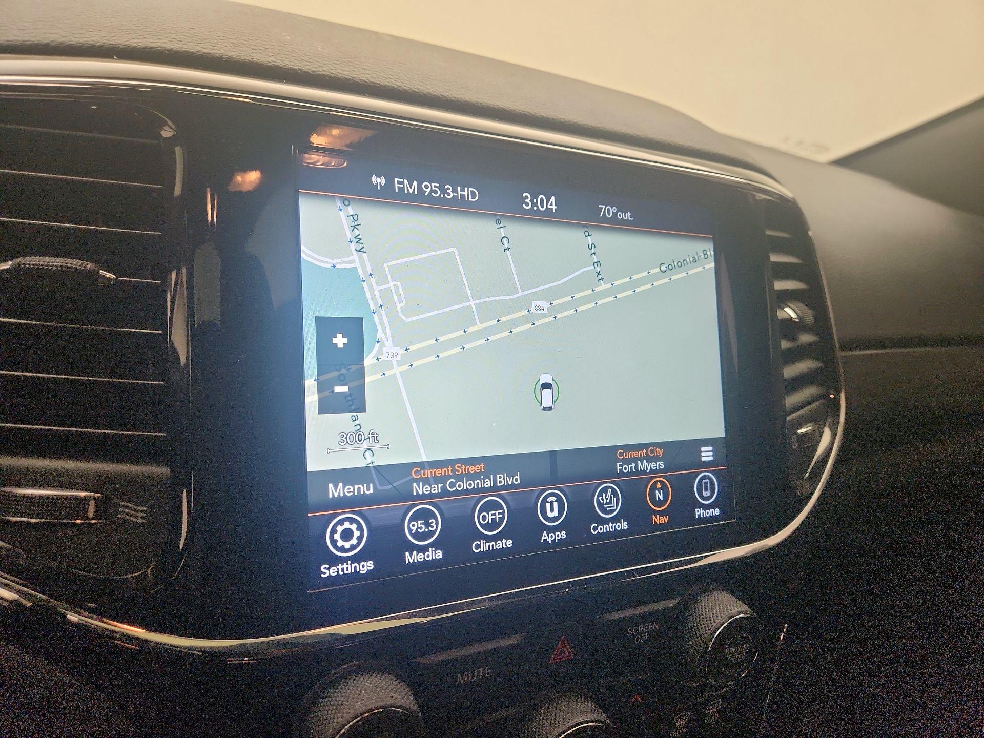 Thumbnail: 2019 Jeep Grand Cherokee - 14