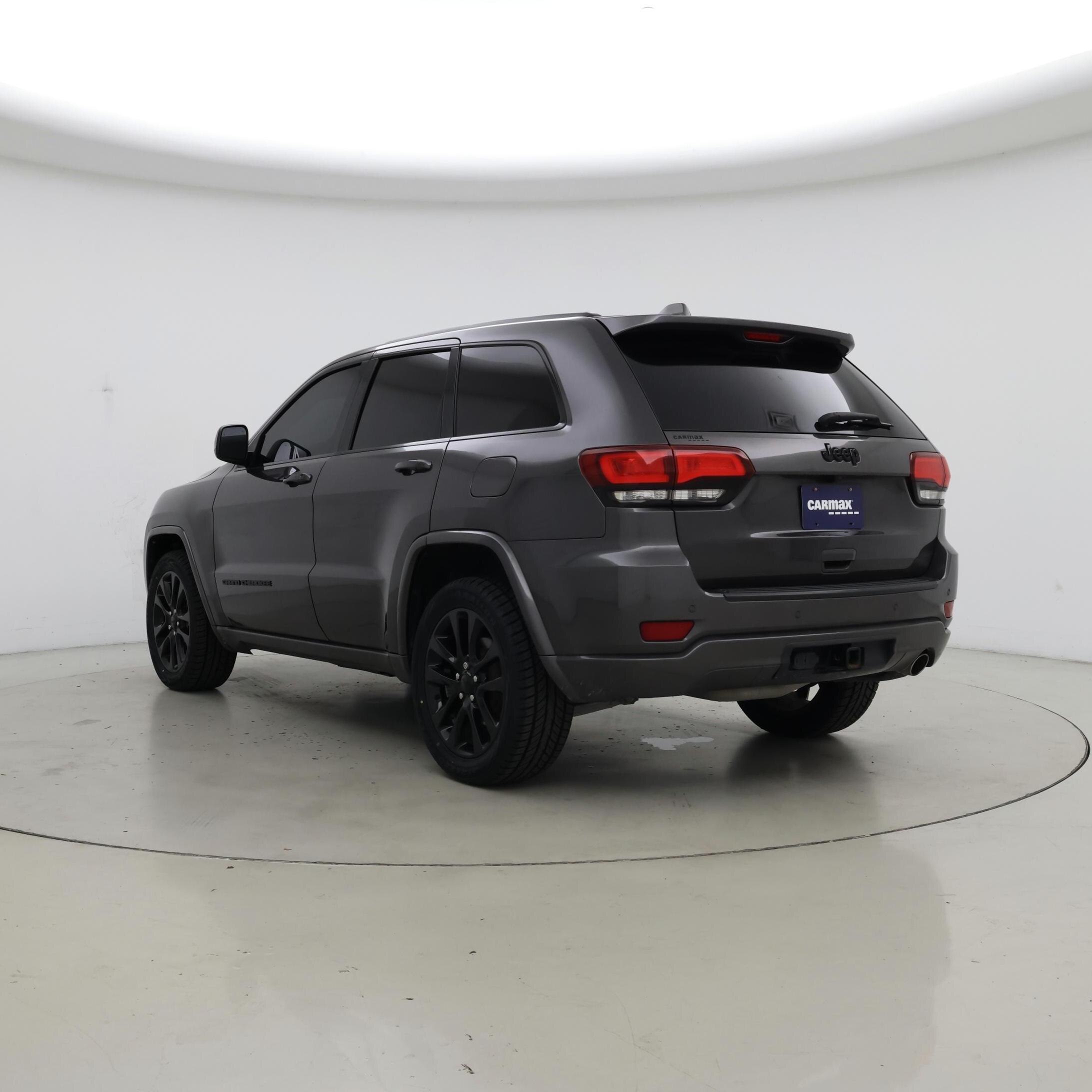 Thumbnail: 2019 Jeep Grand Cherokee - 2