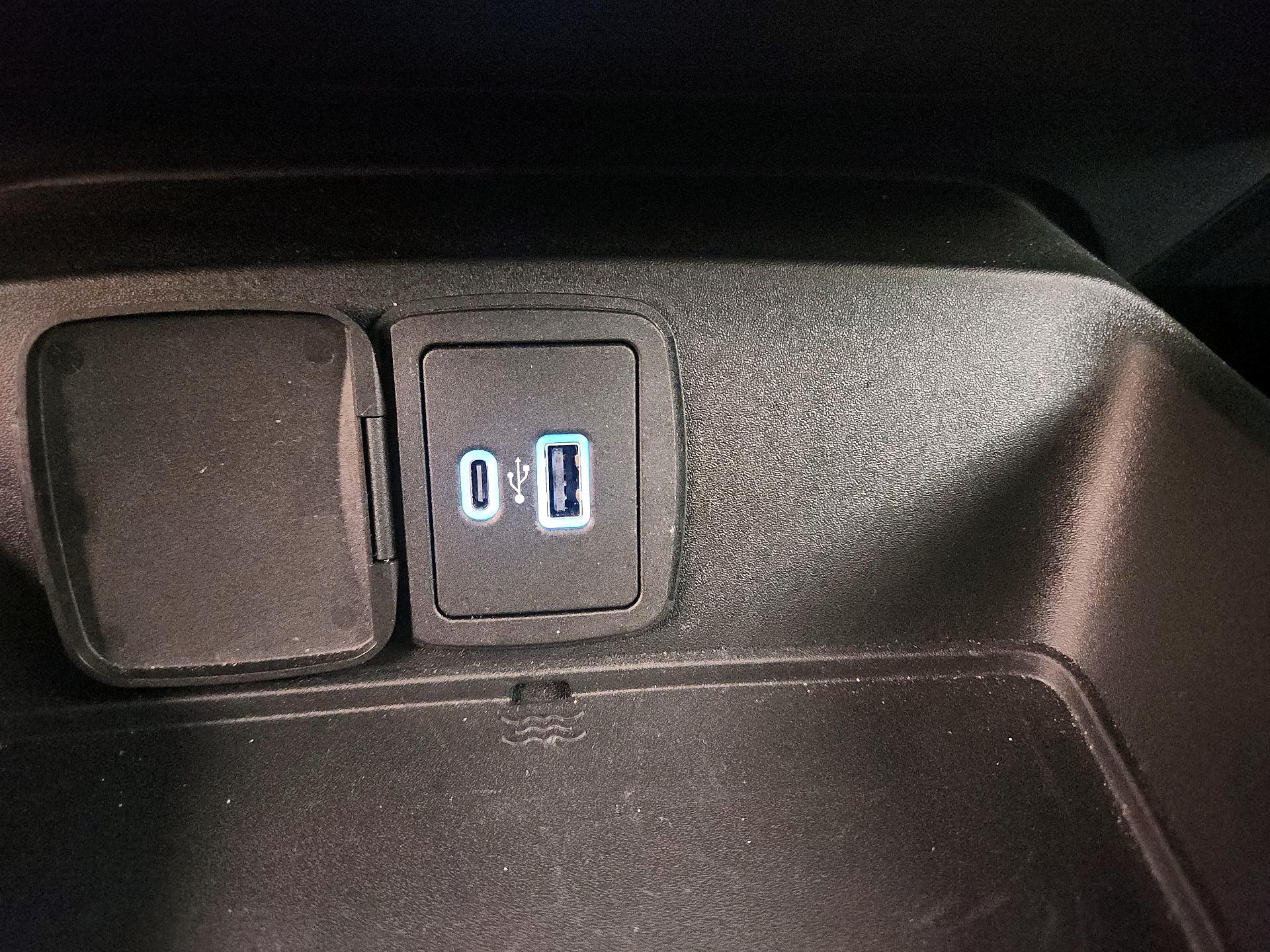 Thumbnail: 2022 Ford Bronco - 18