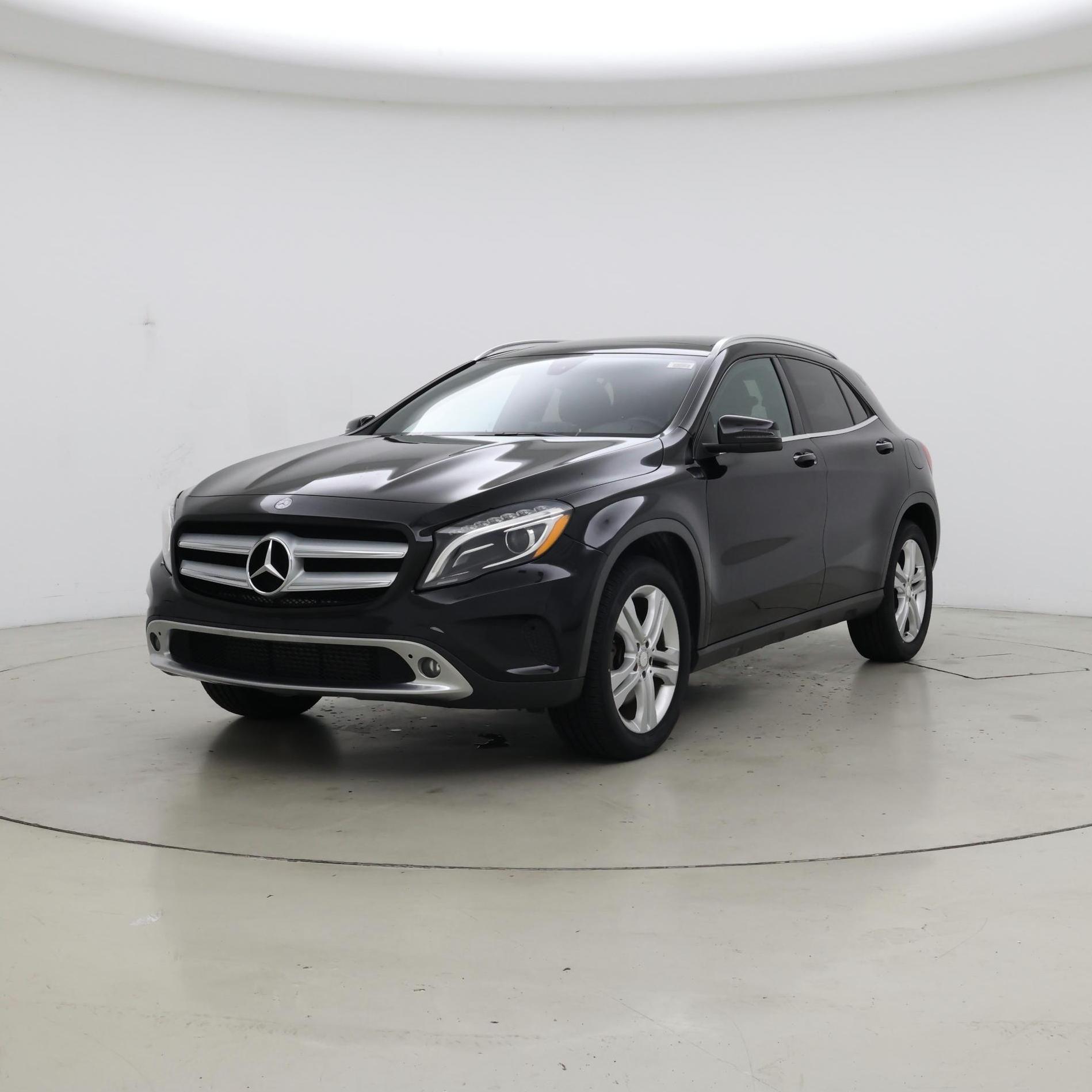 Thumbnail: 2017 Mercedes-Benz GLA - 4