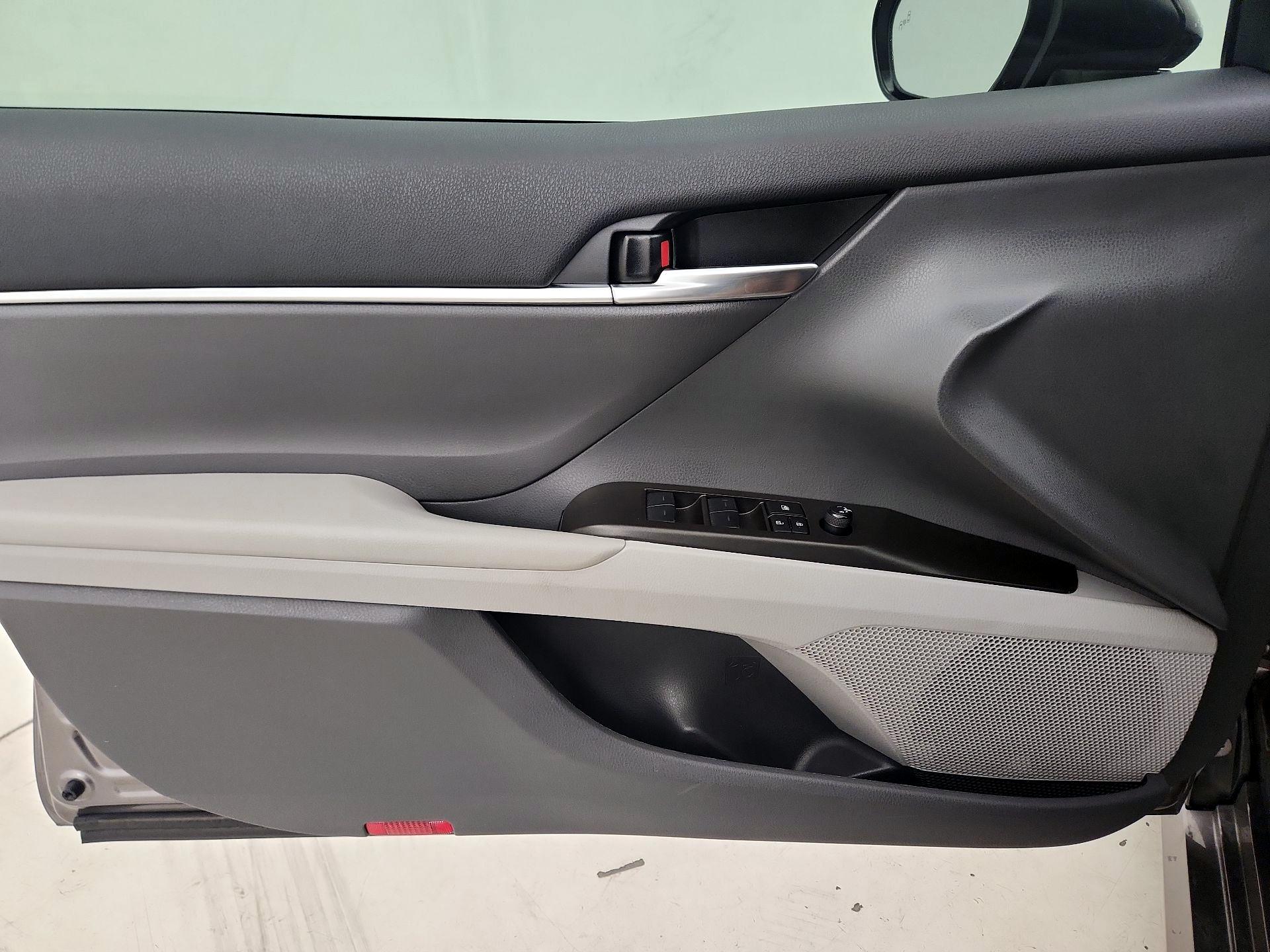 Thumbnail: 2024 Toyota Camry - 12