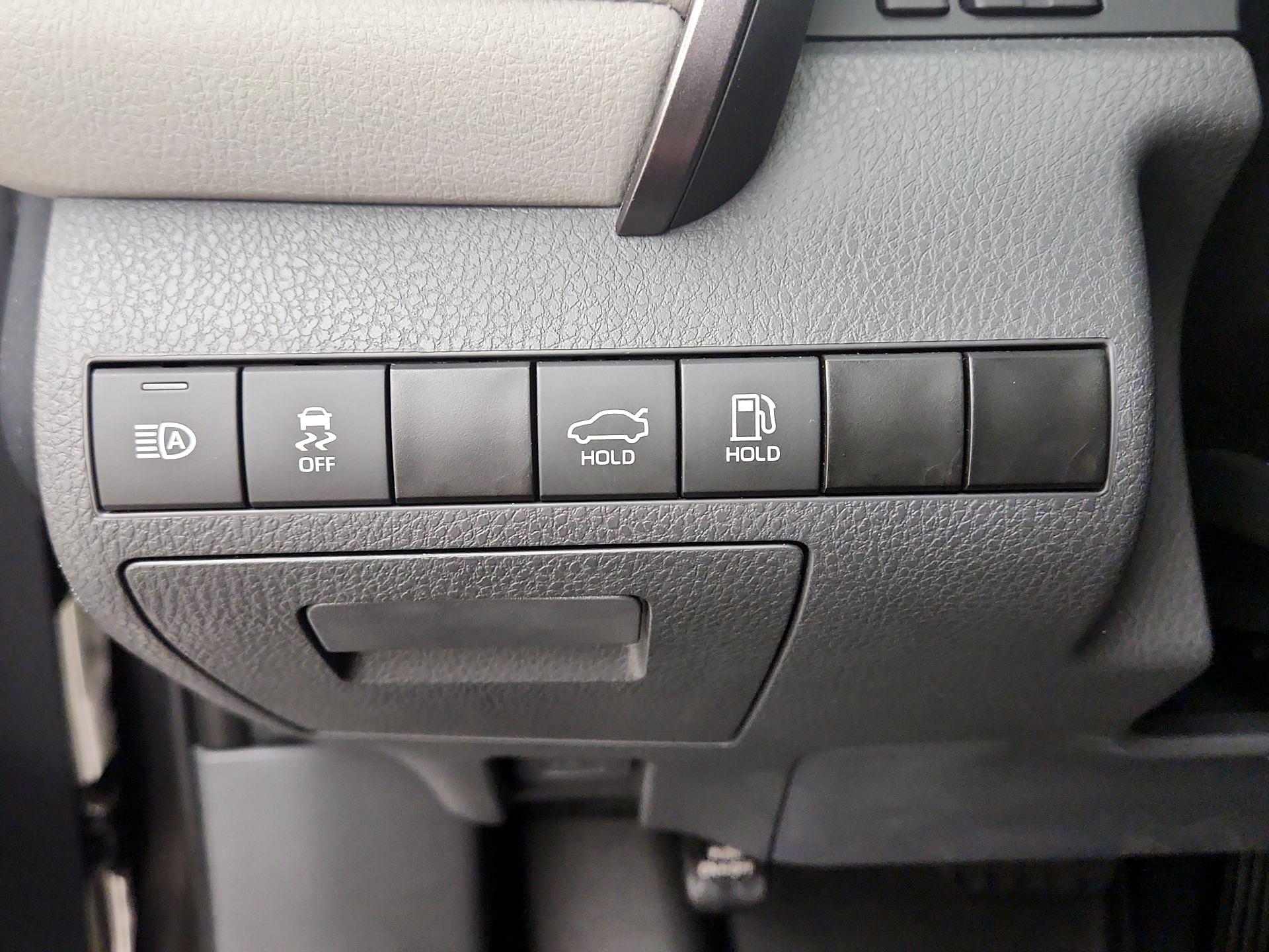 Thumbnail: 2024 Toyota Camry - 13