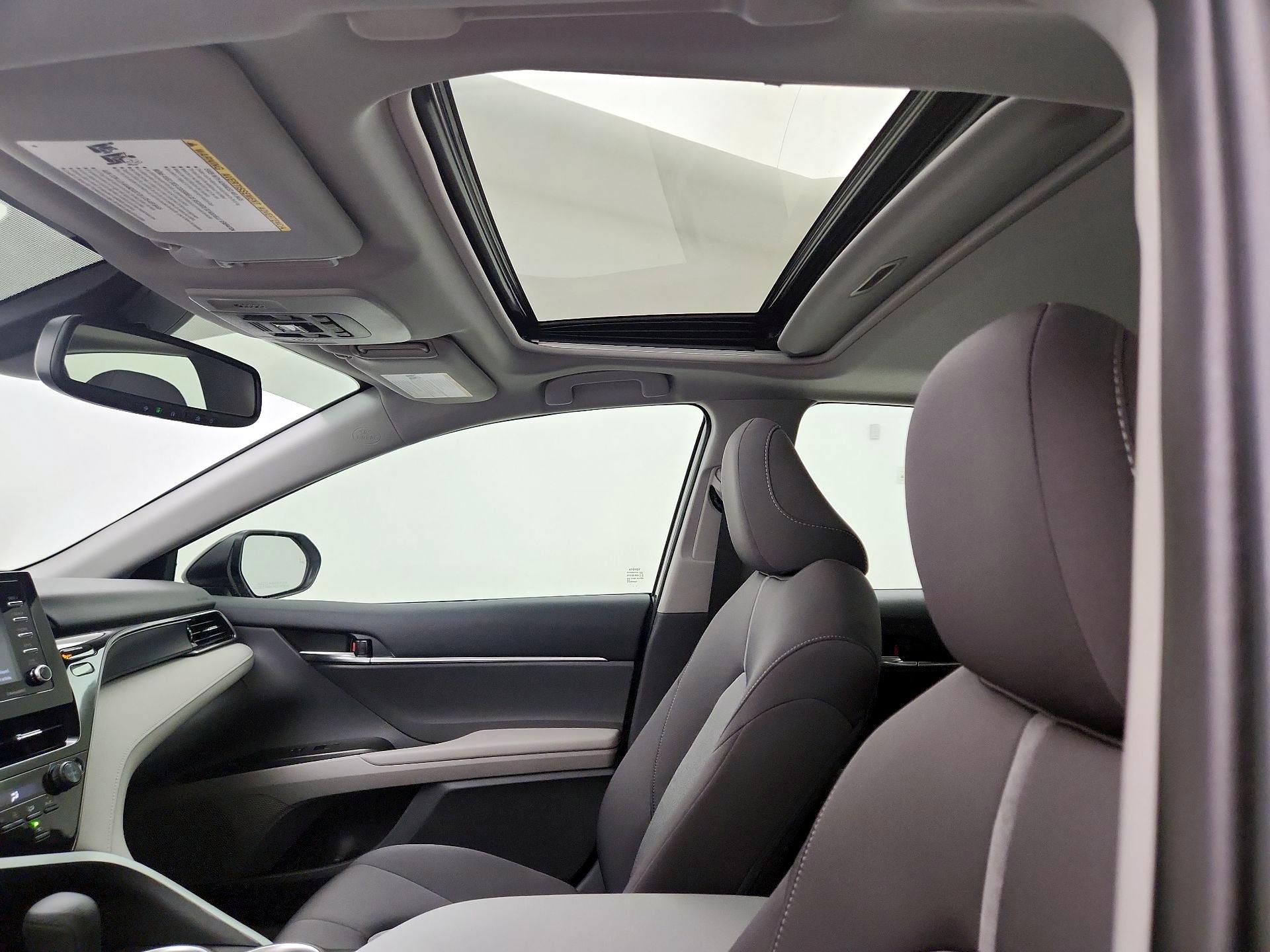 Thumbnail: 2024 Toyota Camry - 19