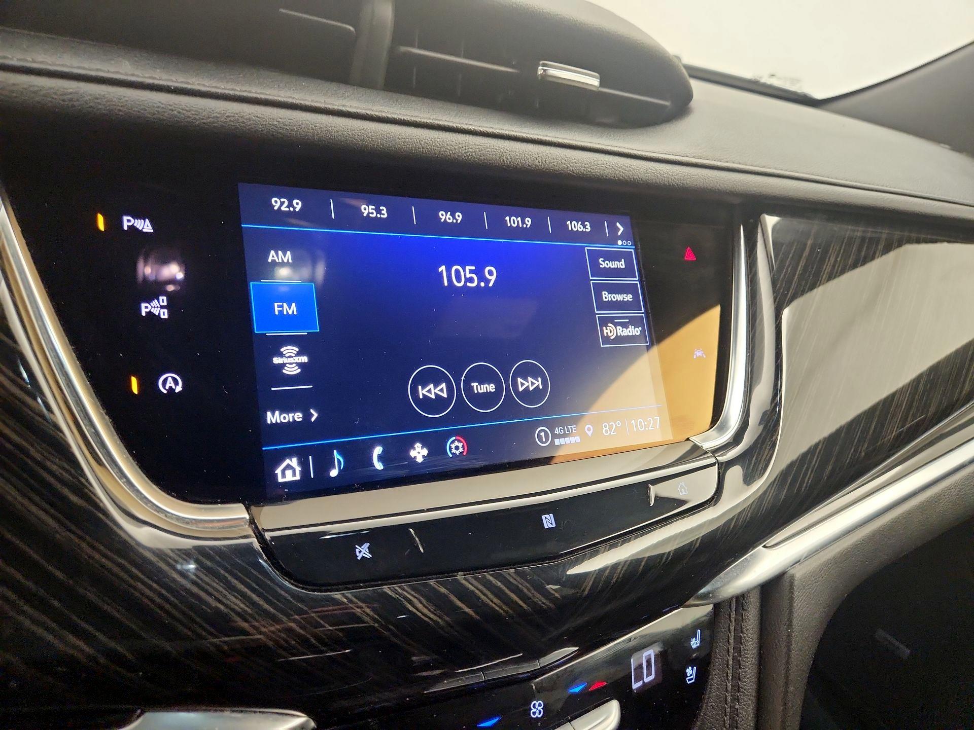 Thumbnail: 2021 Cadillac XT6 - 15