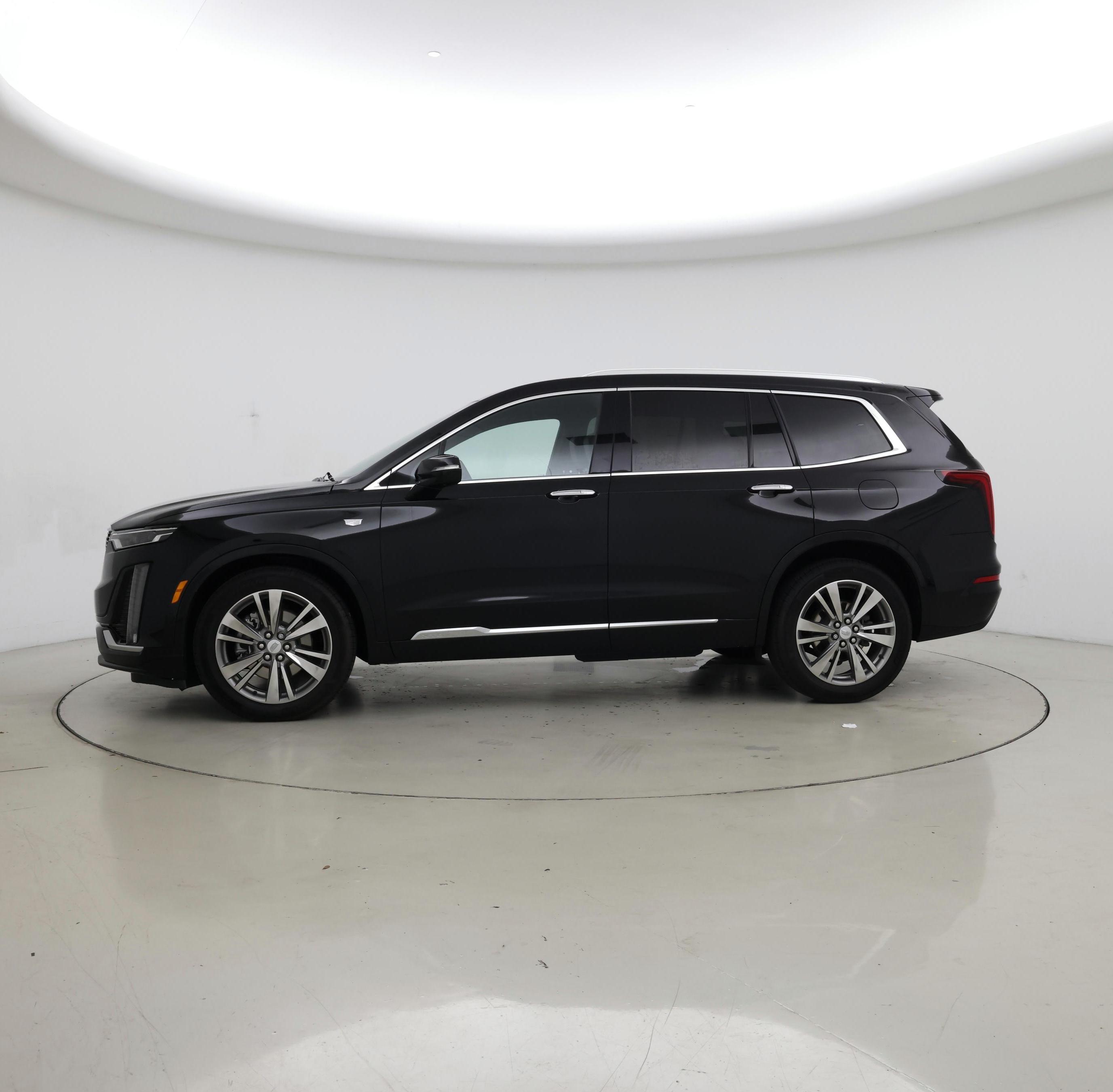 Thumbnail: 2021 Cadillac XT6 - 3