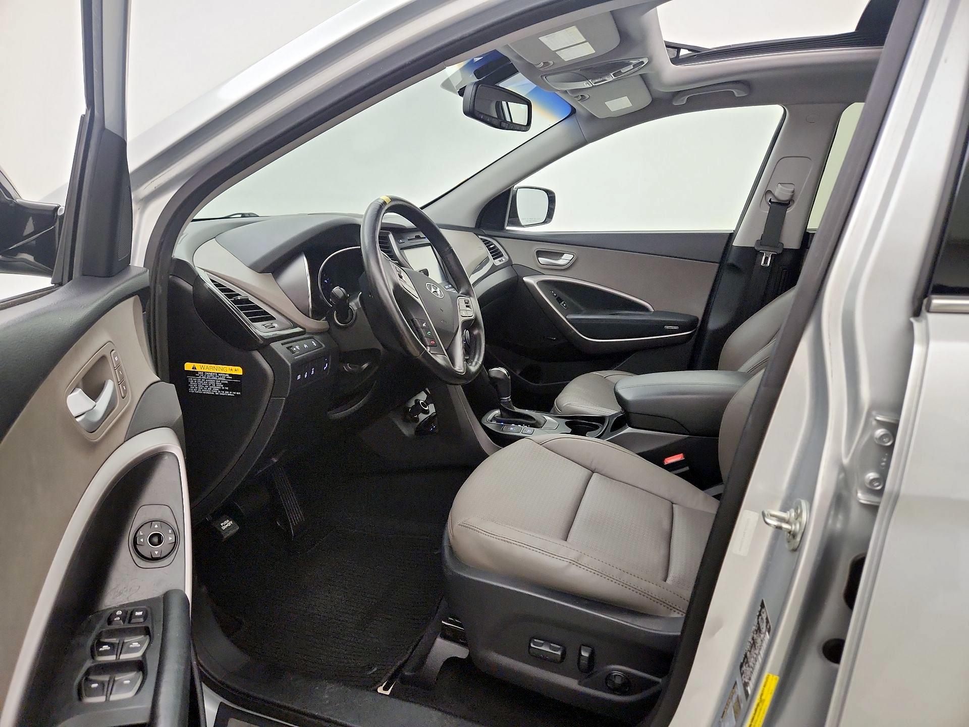 Thumbnail: 2015 Hyundai Santa Fe - 11