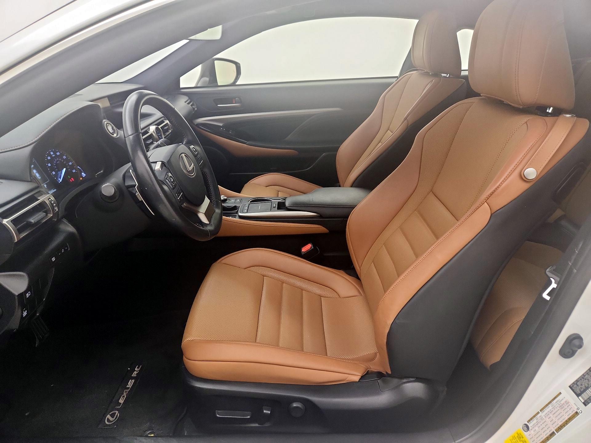 Thumbnail: 2019 Lexus RC - 11