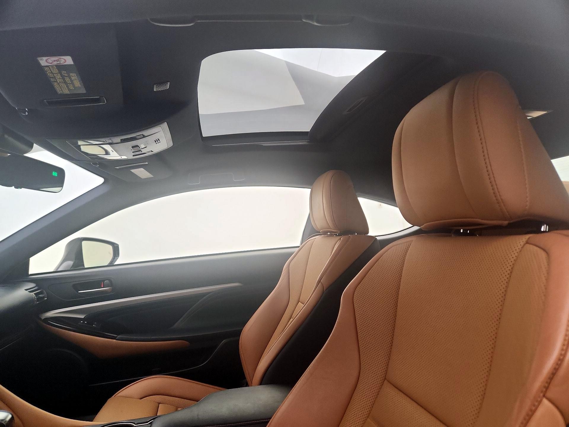 Thumbnail: 2019 Lexus RC - 19