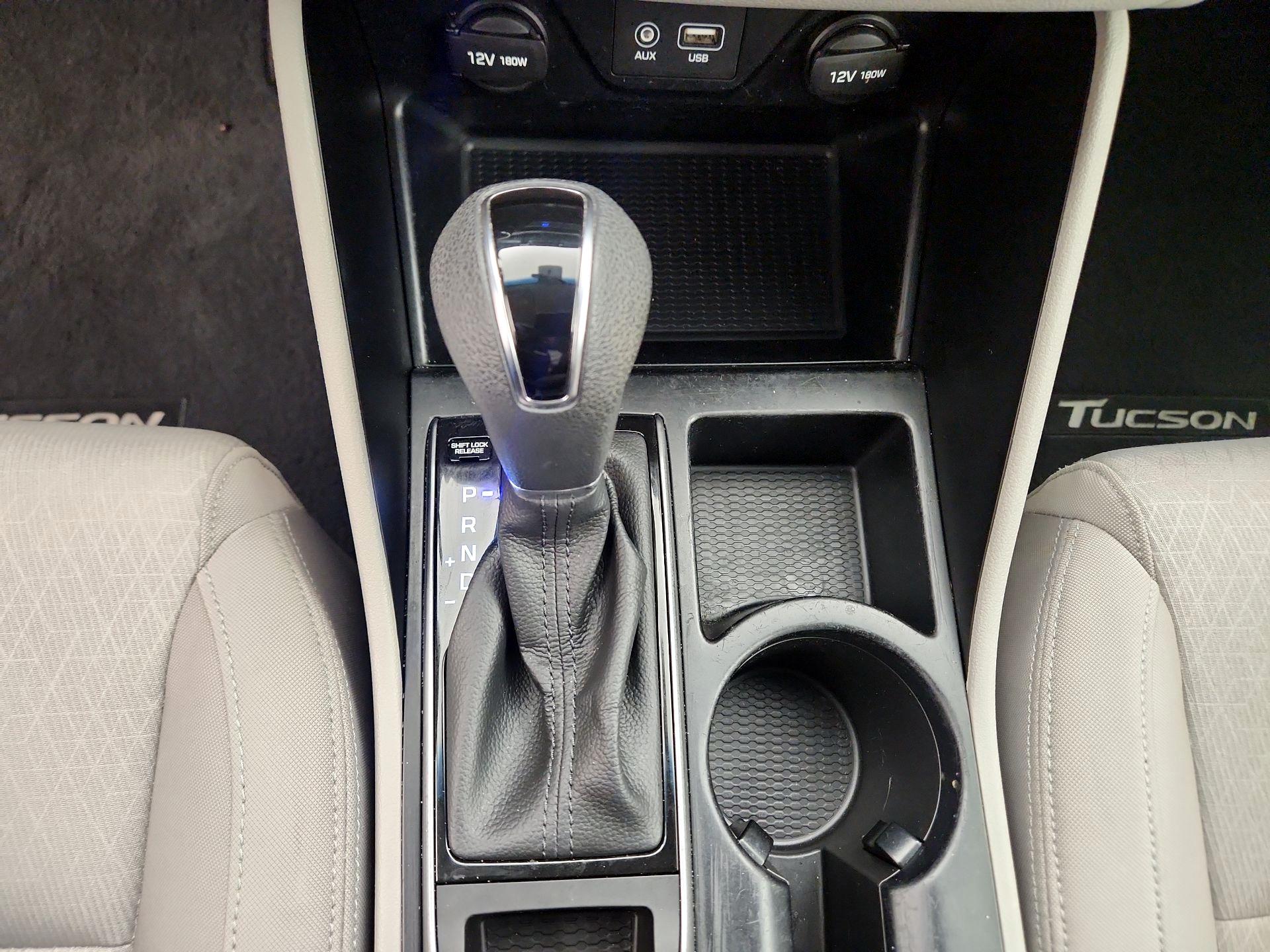 Thumbnail: 2016 Hyundai Tucson - 18