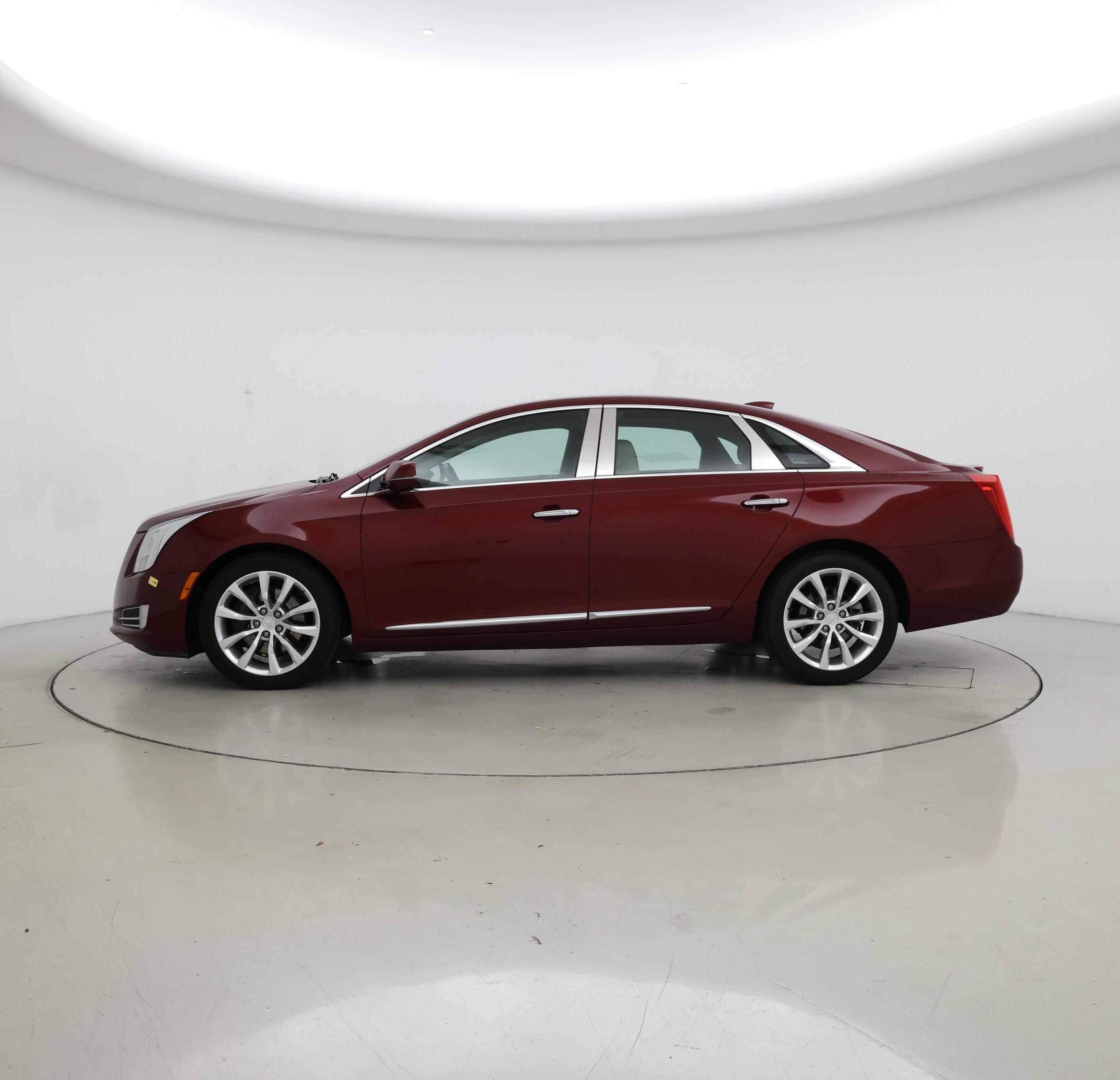 Thumbnail: 2016 Cadillac XTS - 3
