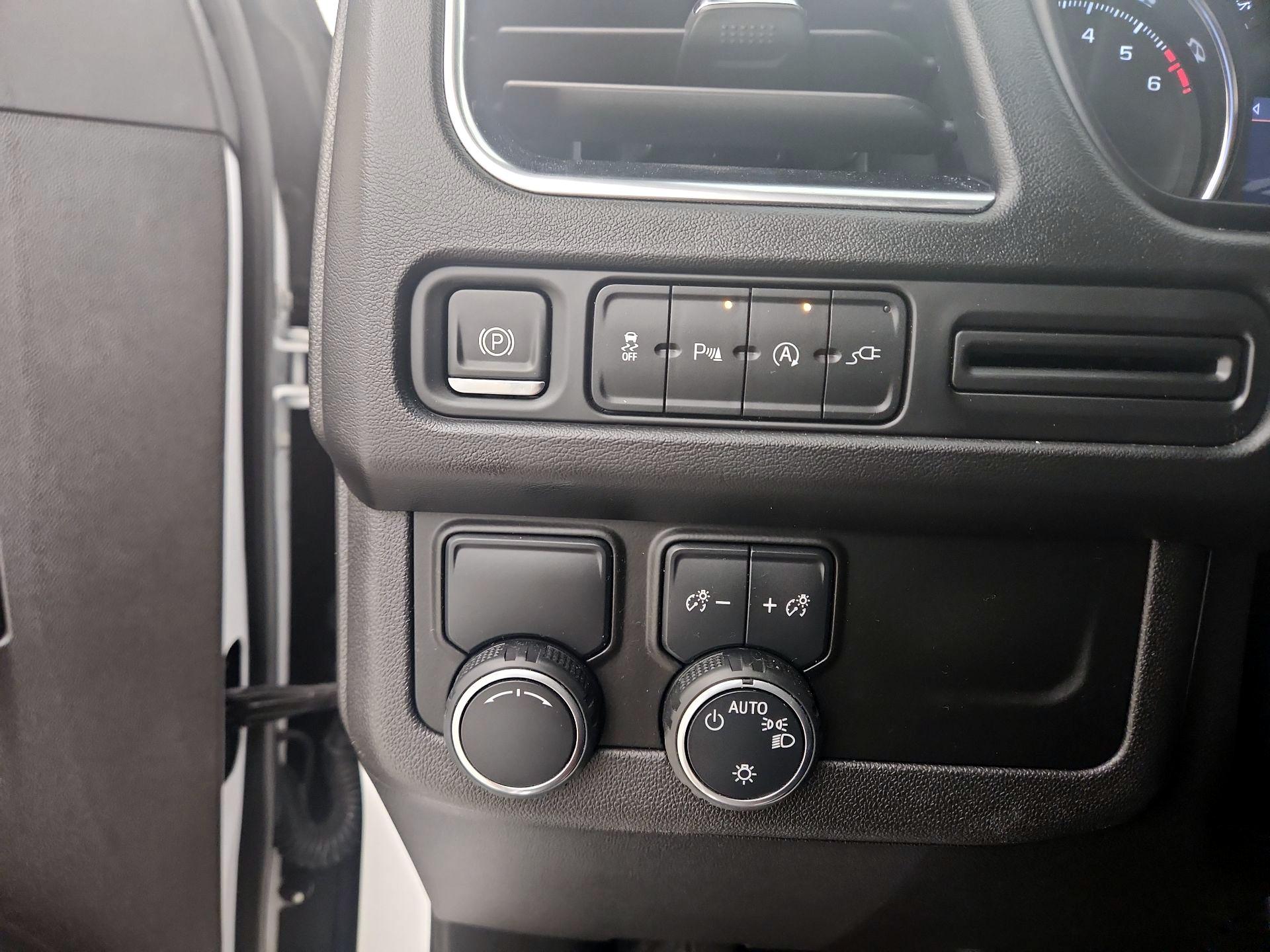 Thumbnail: 2021 Chevrolet Tahoe - 13