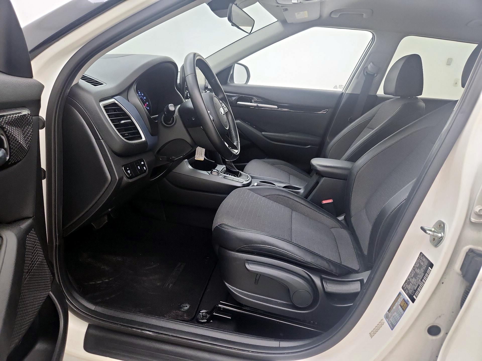 Thumbnail: 2021 Kia Seltos - 11