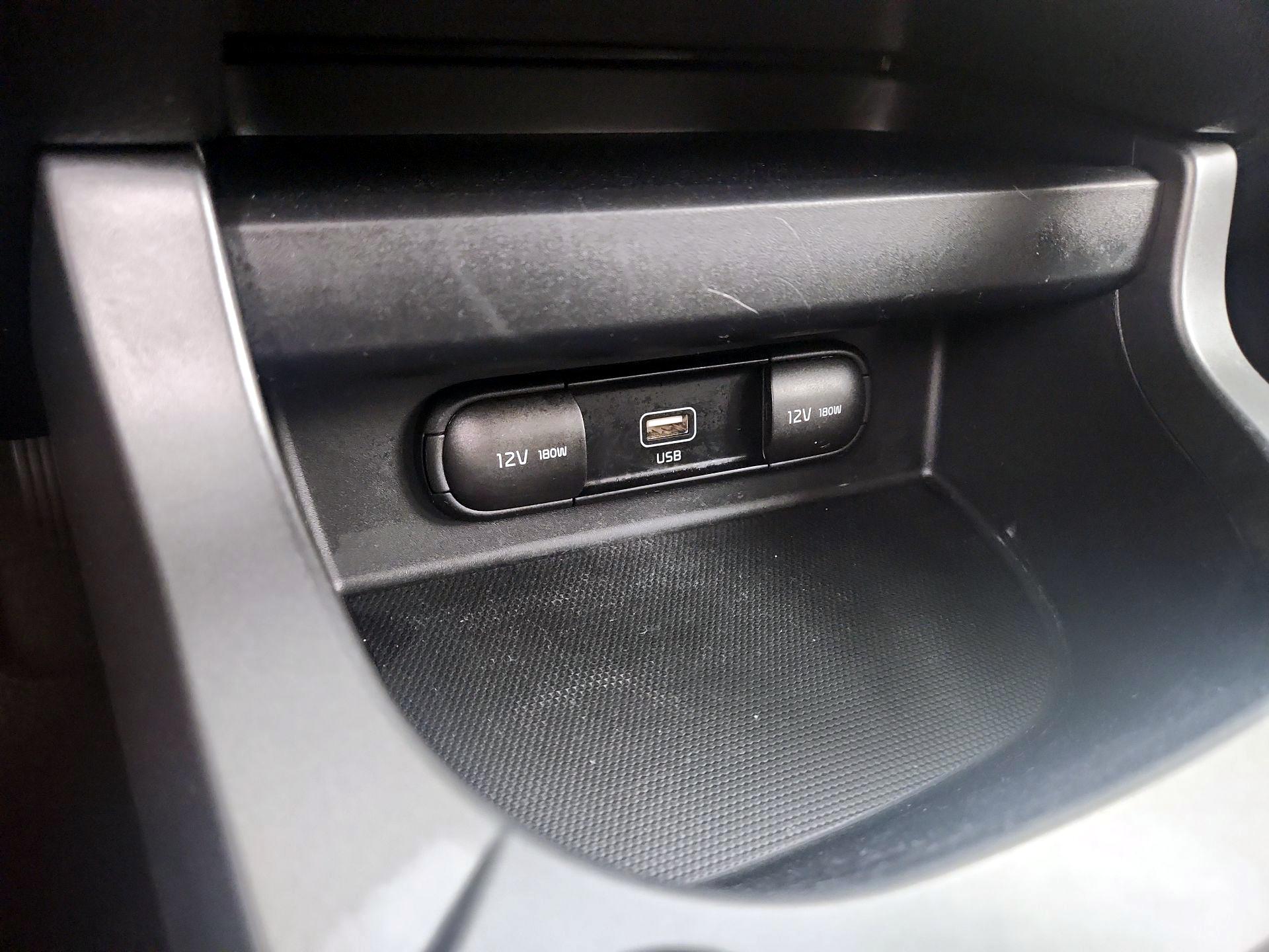 Thumbnail: 2021 Kia Seltos - 18