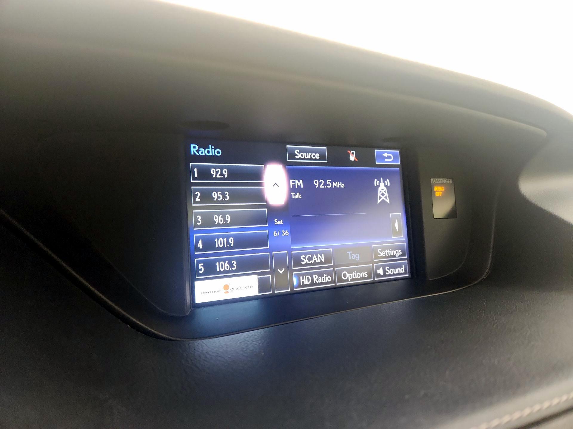 Thumbnail: 2015 Lexus ES - 15