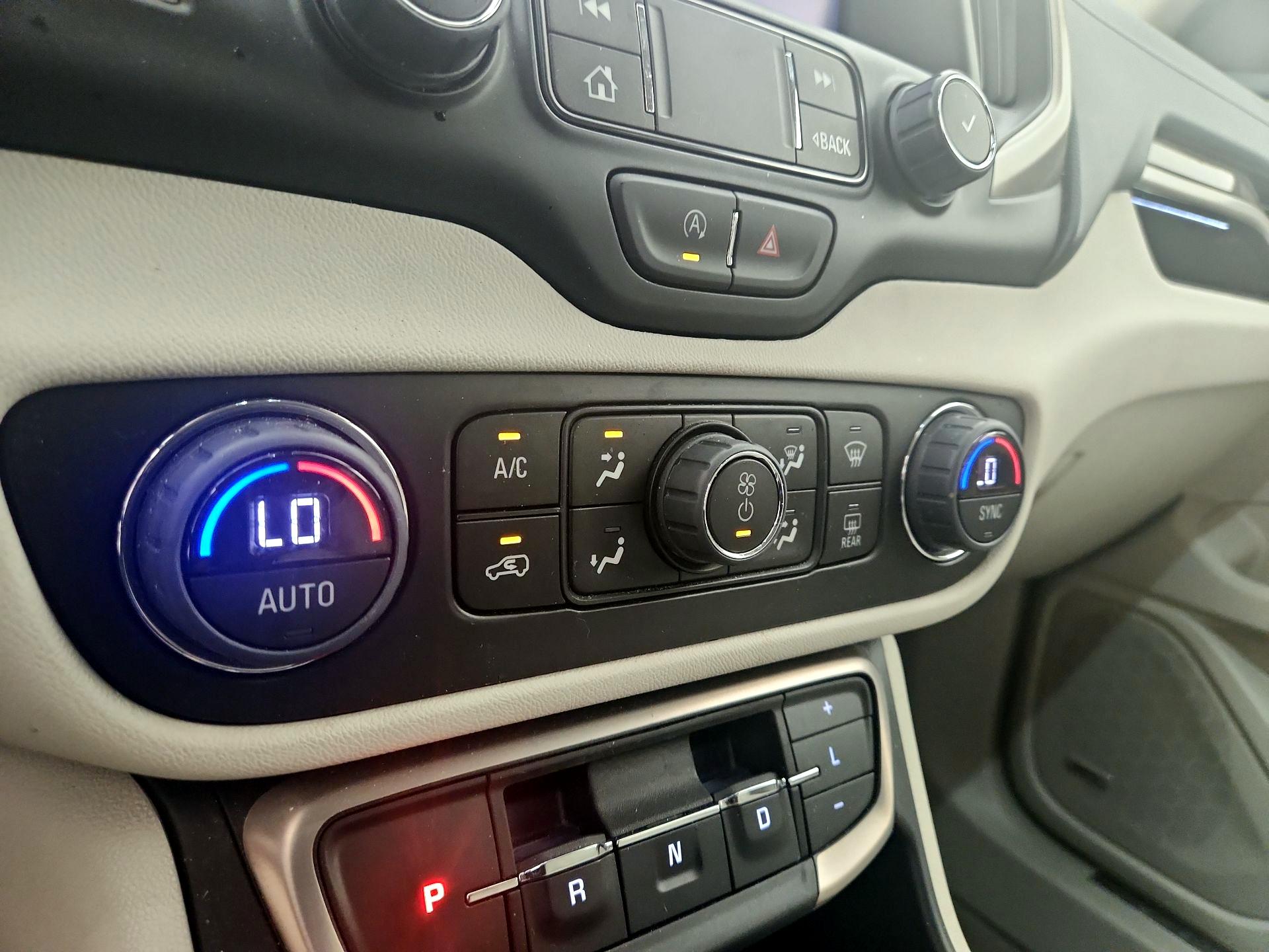 Thumbnail: 2024 GMC Terrain - 17