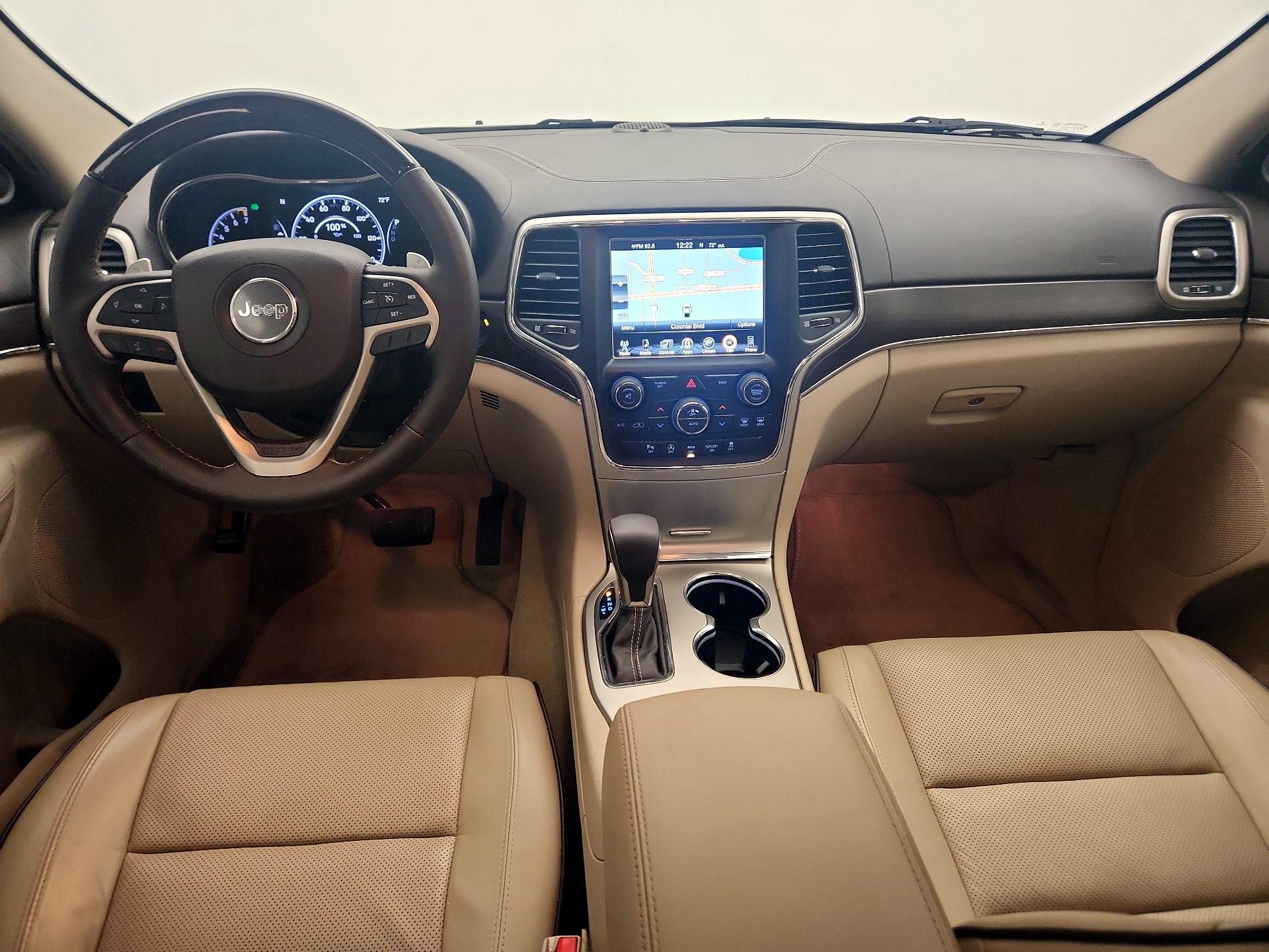 Thumbnail: 2017 Jeep Grand Cherokee - 9