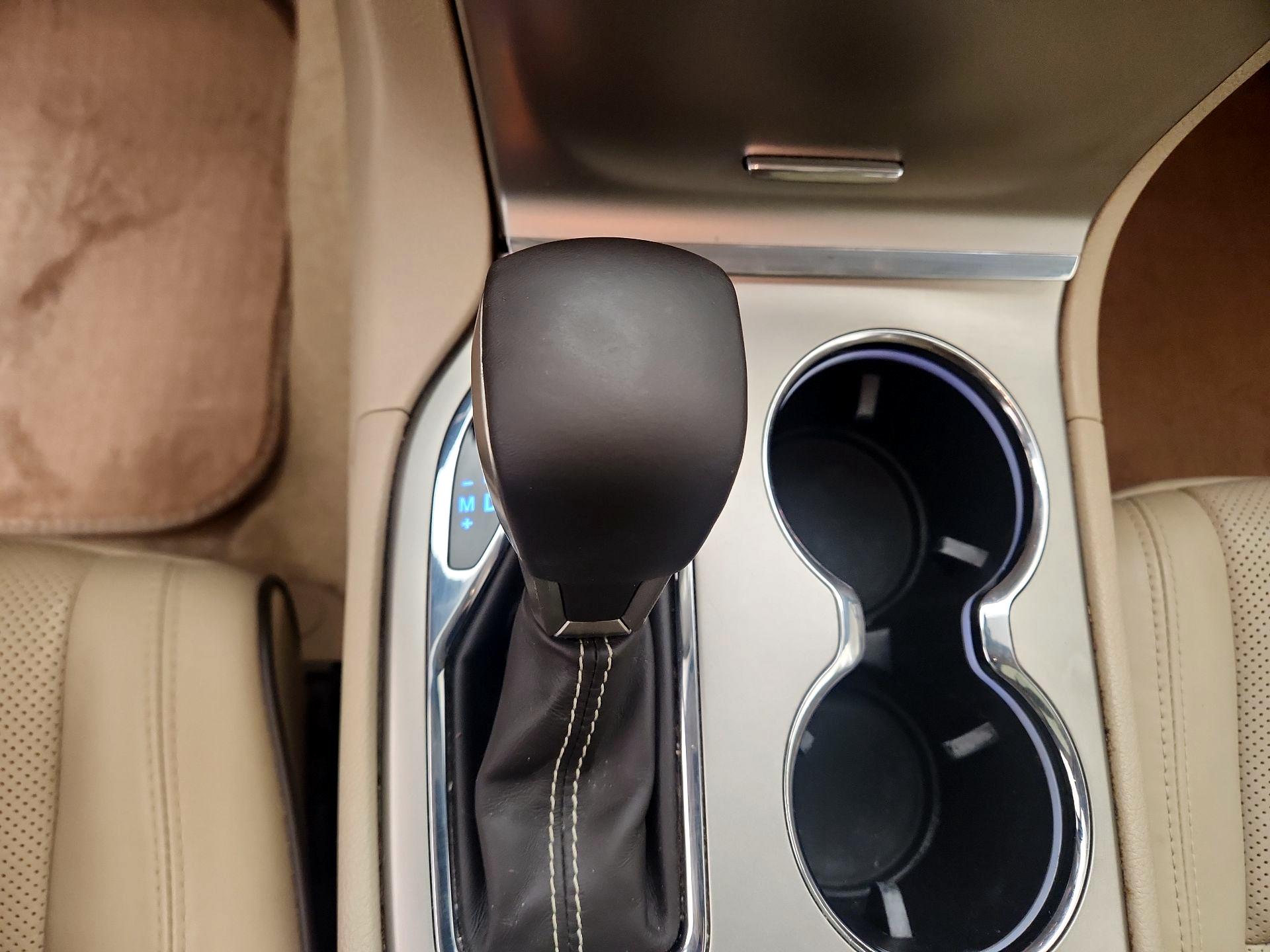 Thumbnail: 2017 Jeep Grand Cherokee - 18