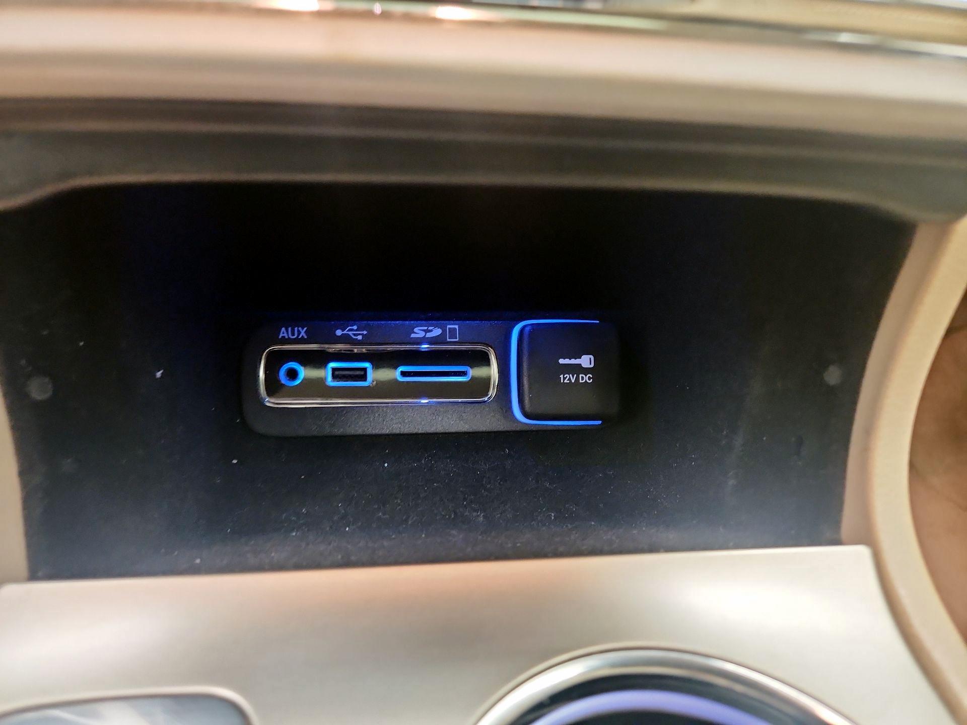 Thumbnail: 2017 Jeep Grand Cherokee - 19