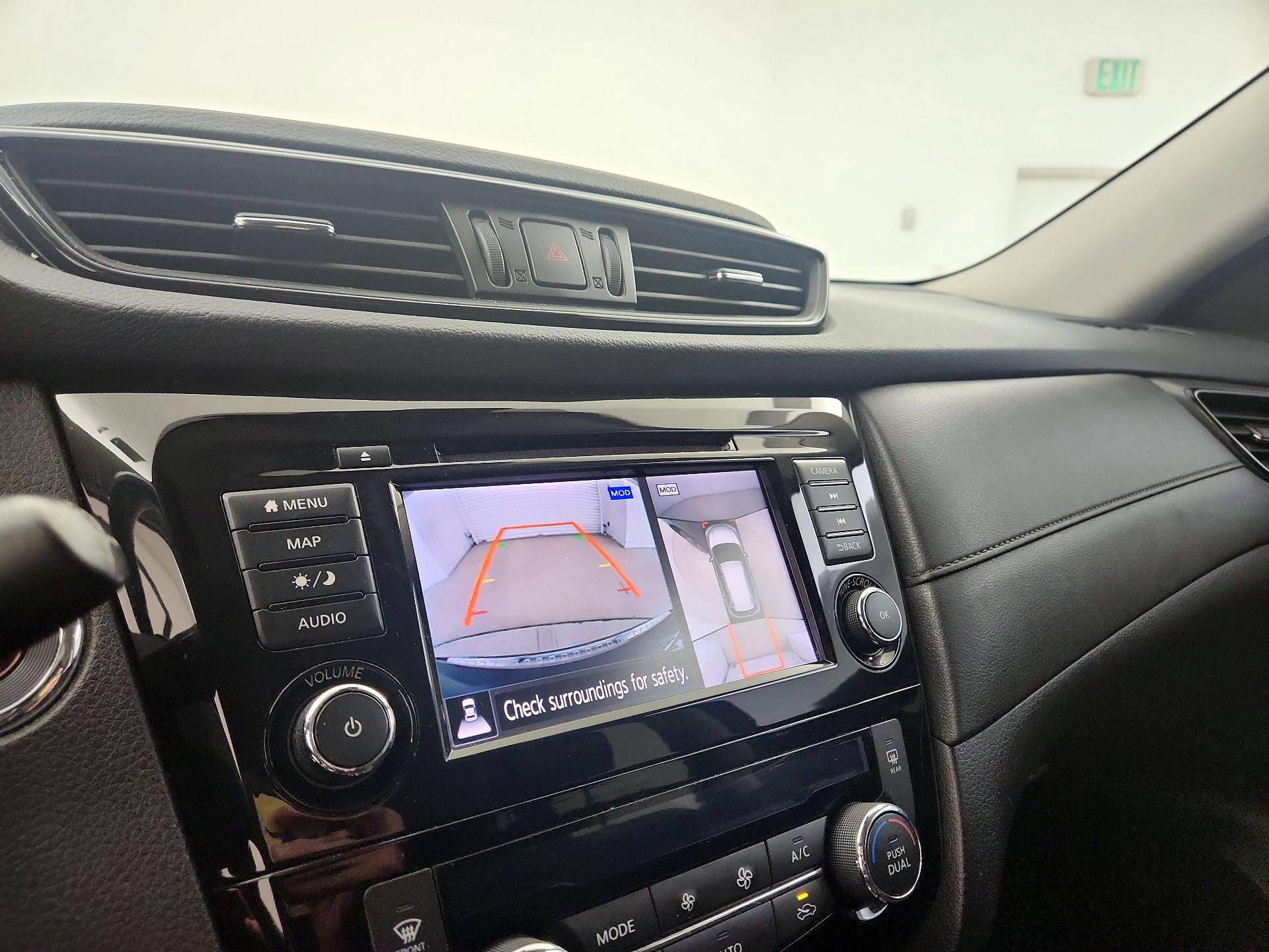 Thumbnail: 2019 Nissan Rogue - 15